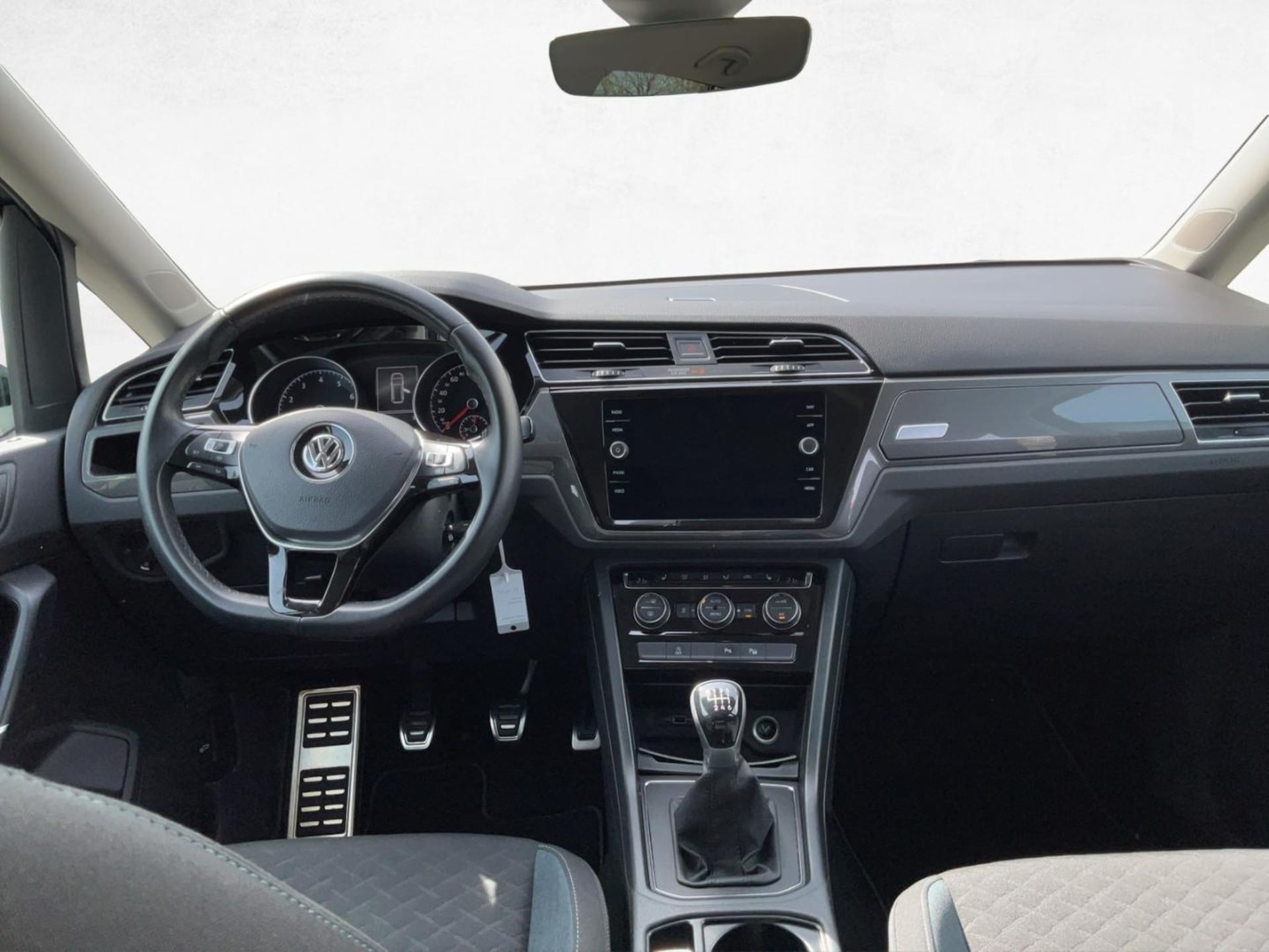 Volkswagen Touran IQ.DRIVE