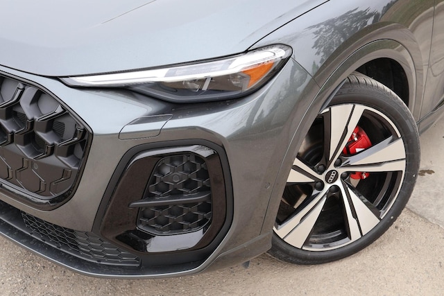 2025 Audi SQ5