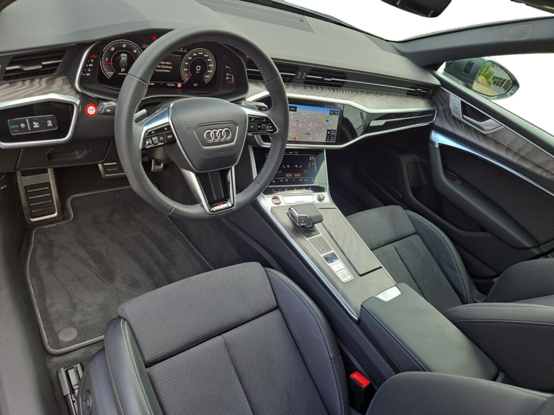 Audi S6 Avant