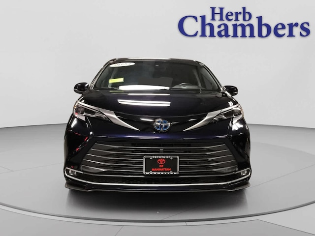 2023 Toyota Sienna