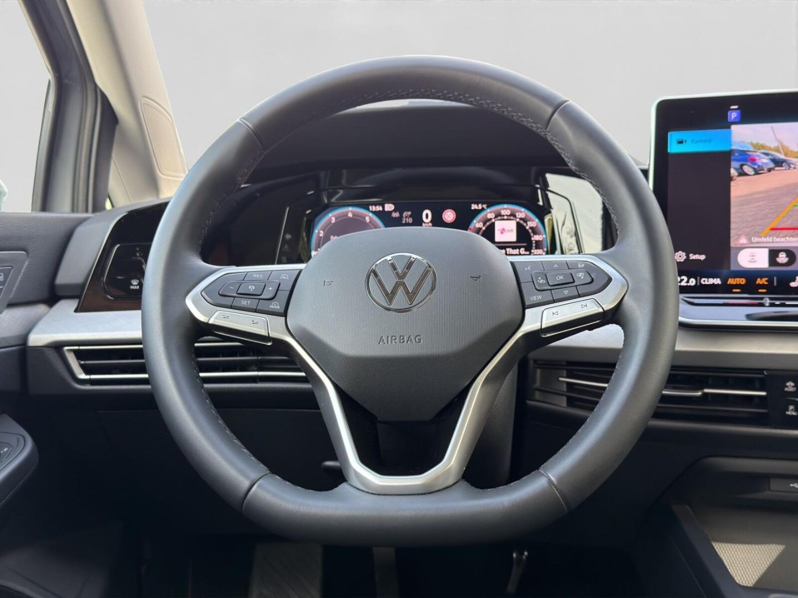 Volkswagen Golf – Bild 9