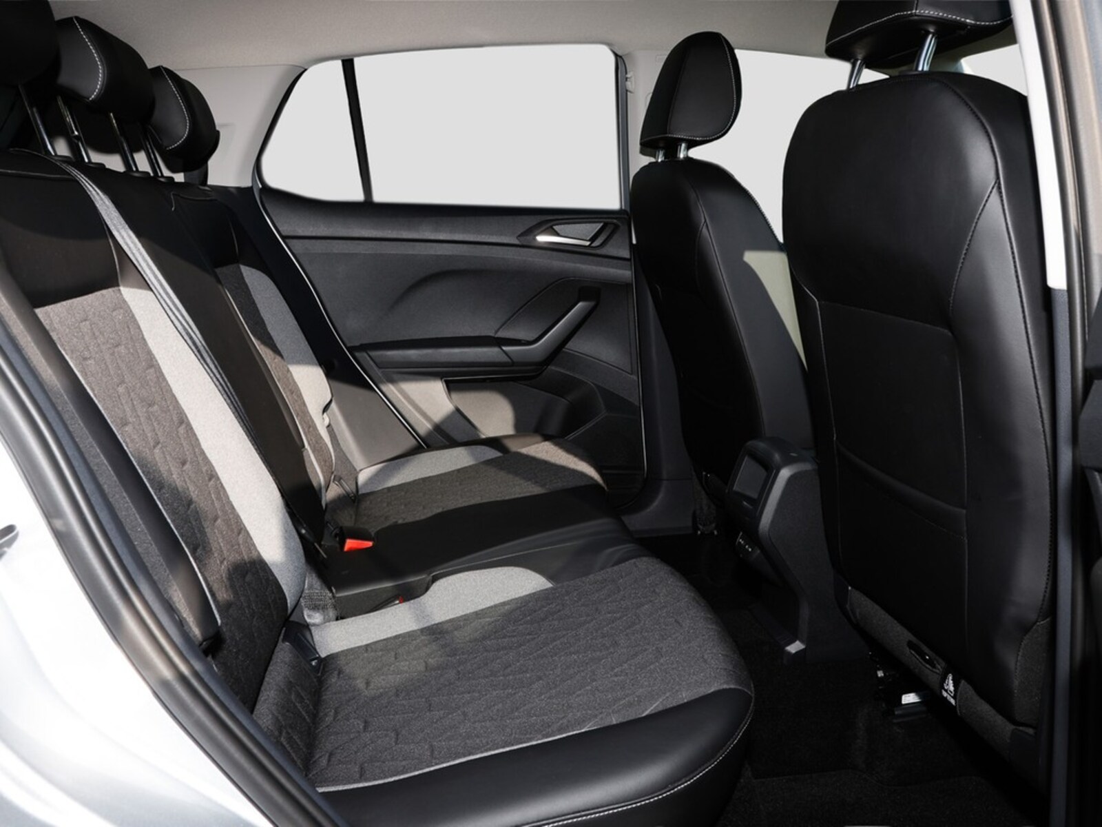 Volkswagen T-Cross – Bild 10