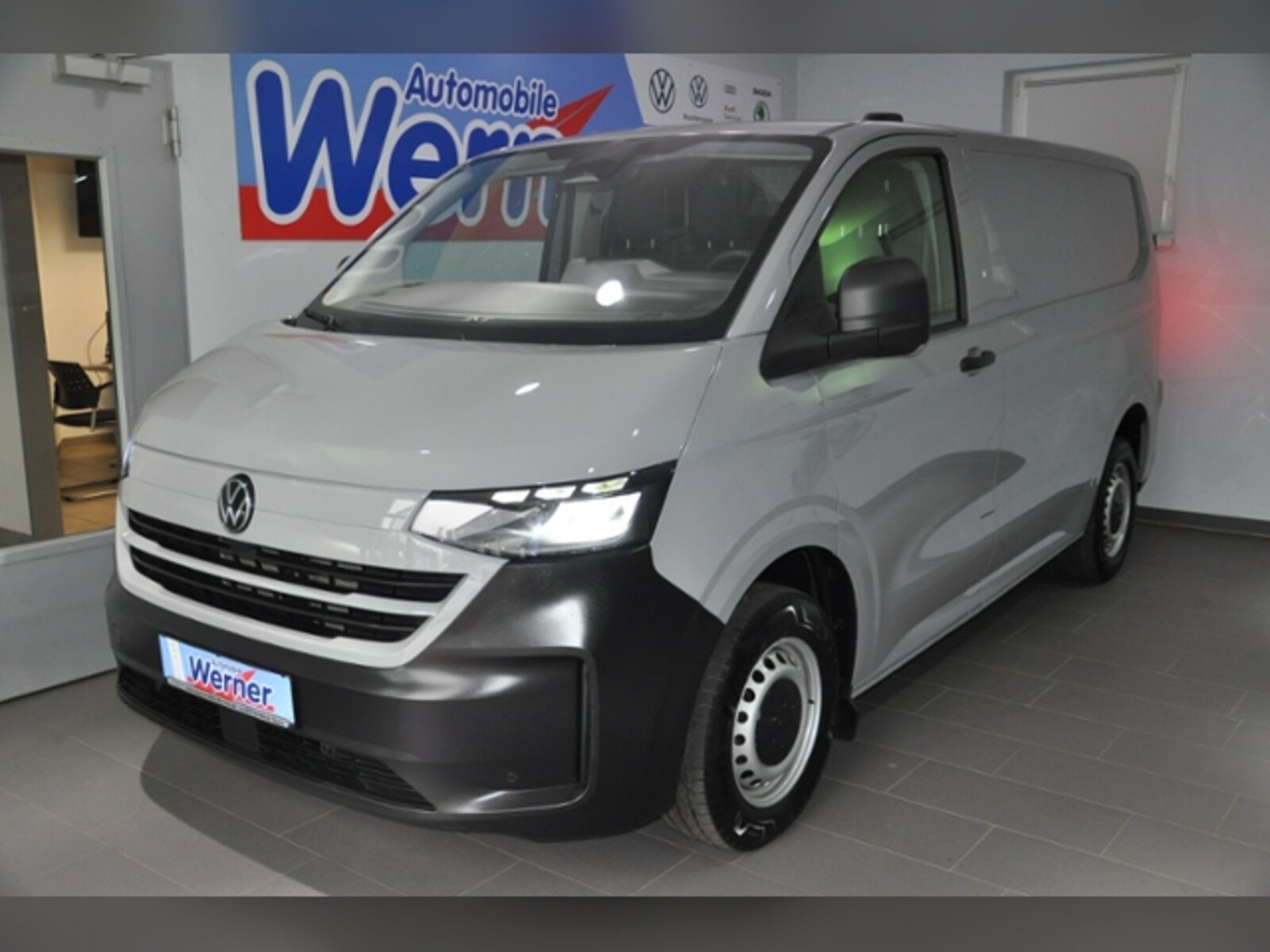 Volkswagen Transporter Kasten kurzer Radstand – Bild 2
