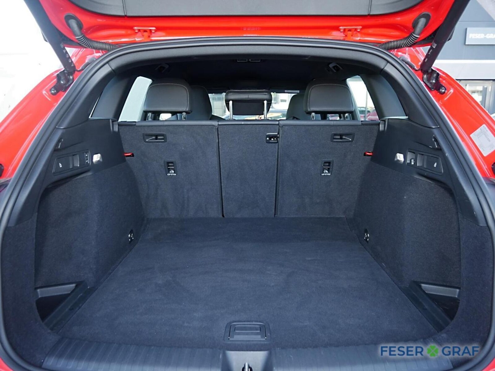 Audi SQ6 e-tron – Bild 9