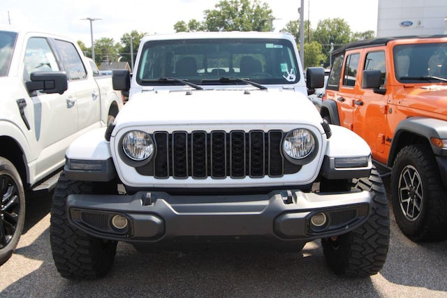 2024 Jeep Gladiator