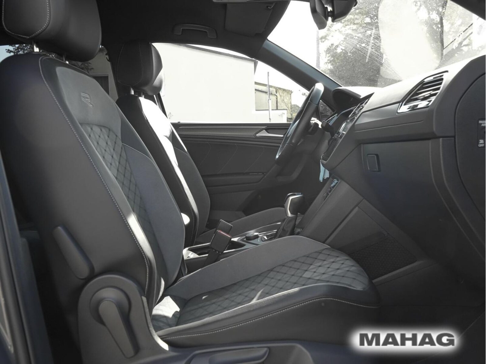 Volkswagen Tiguan – Bild 14