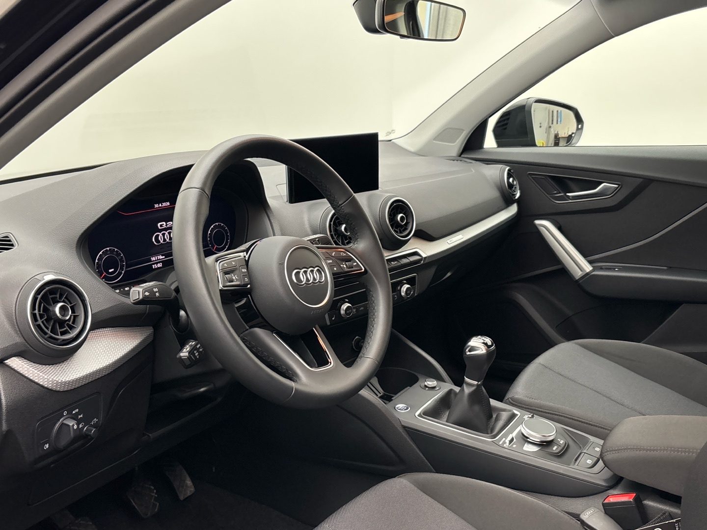 Bild über Audi Q2 30 TFSI Schaltgetriebe - für weitere Informationen kontaktieren Sie den Audi Partner