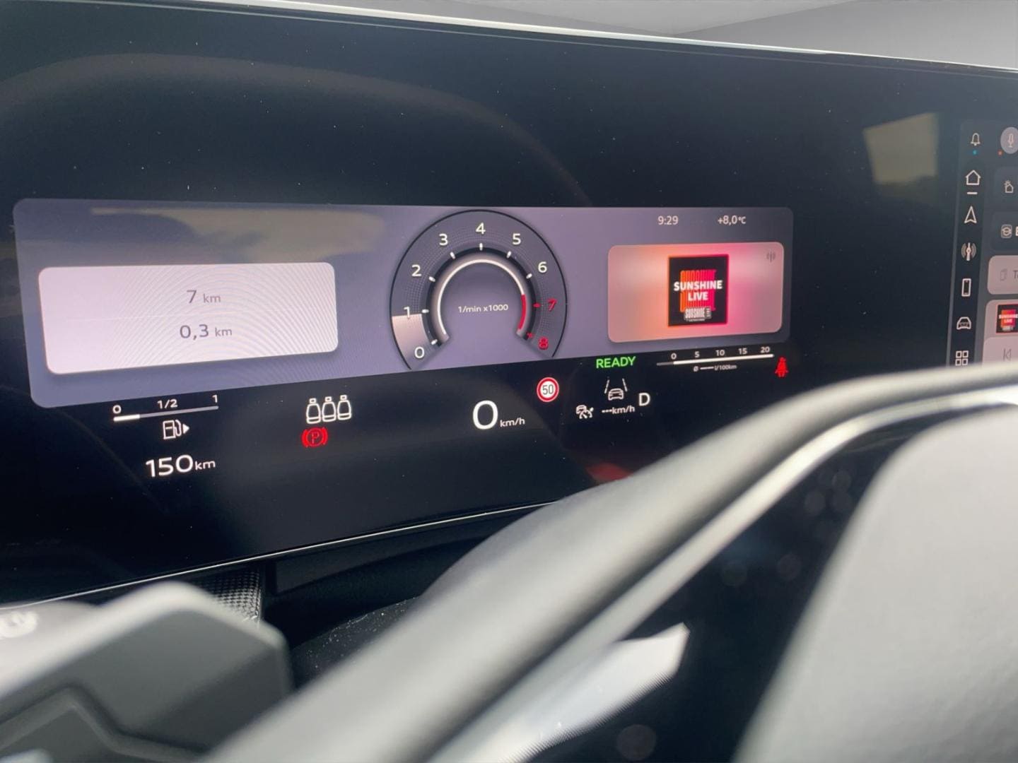 Bild über Audi A3 allstreet TFSI 110 kW S tronic - für weitere Informationen kontaktieren Sie den Audi Partner
