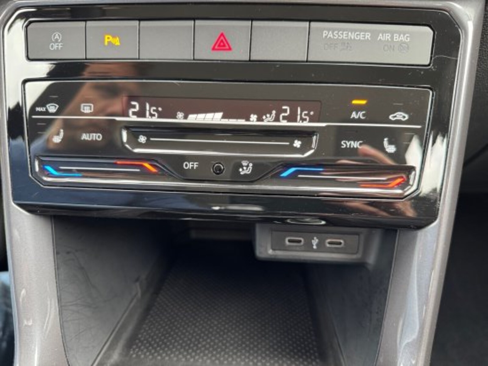 Volkswagen T-Cross – Bild 11