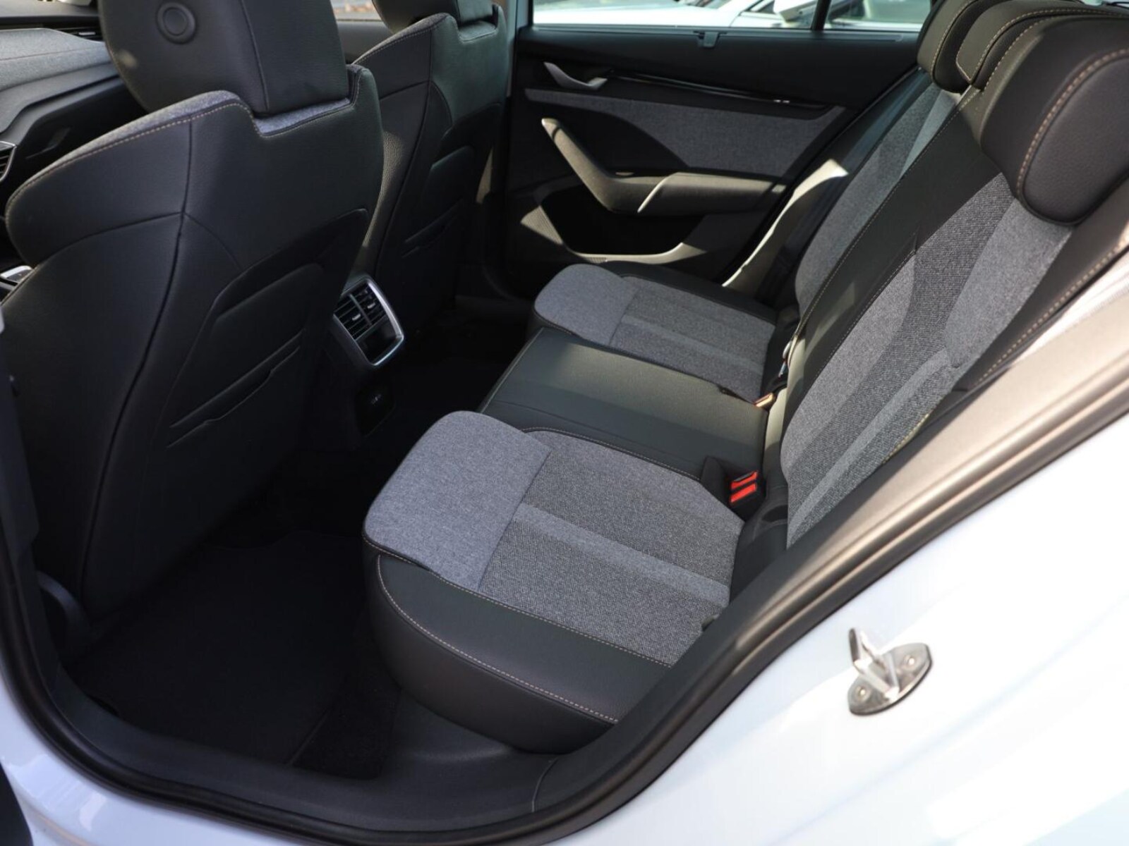 Škoda Octavia Combi – Bild 20