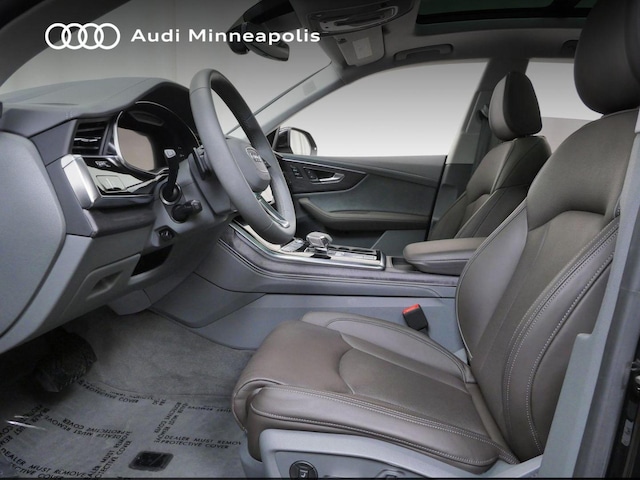 2023 Audi Q8