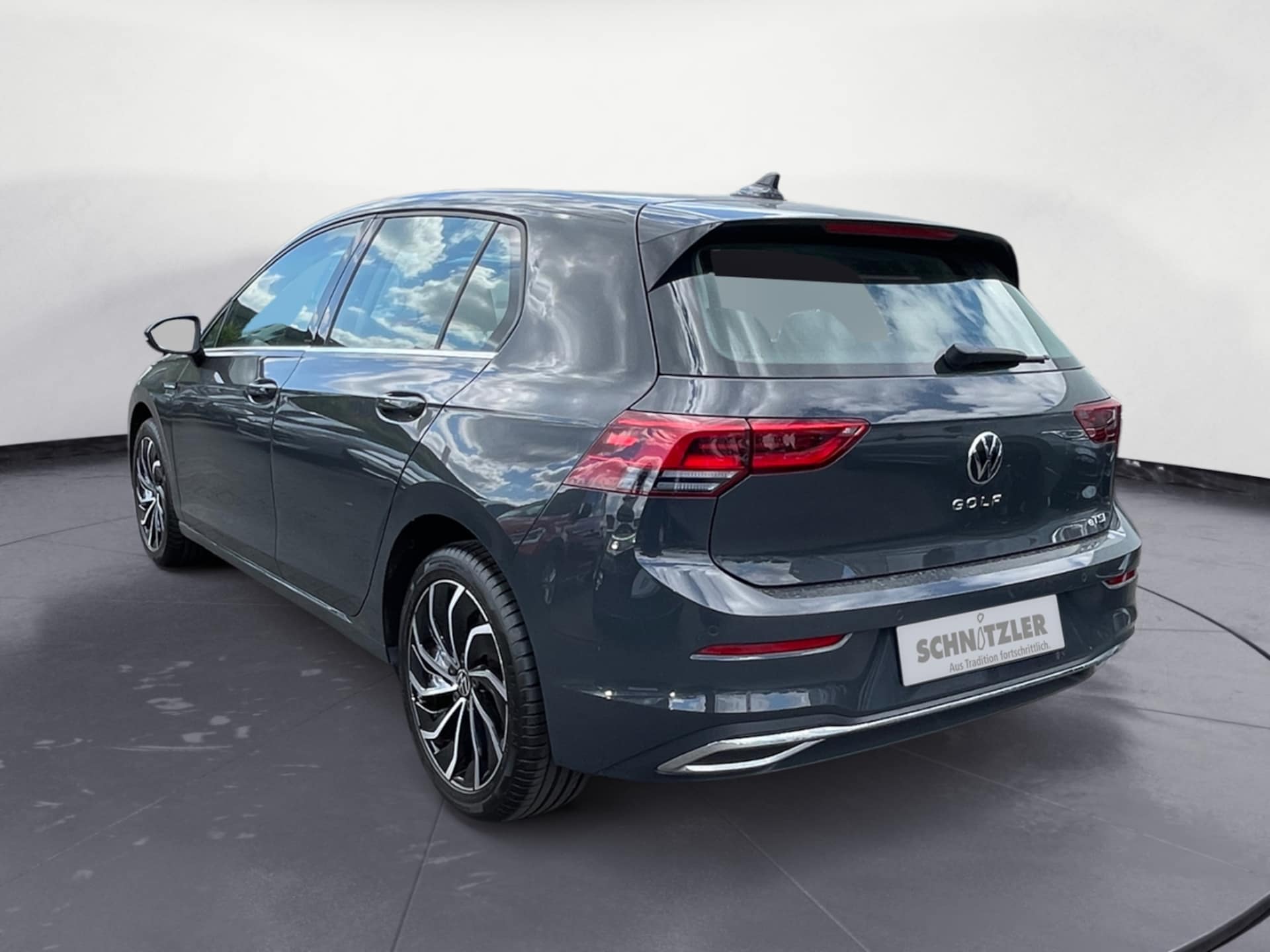 Volkswagen Golf Style