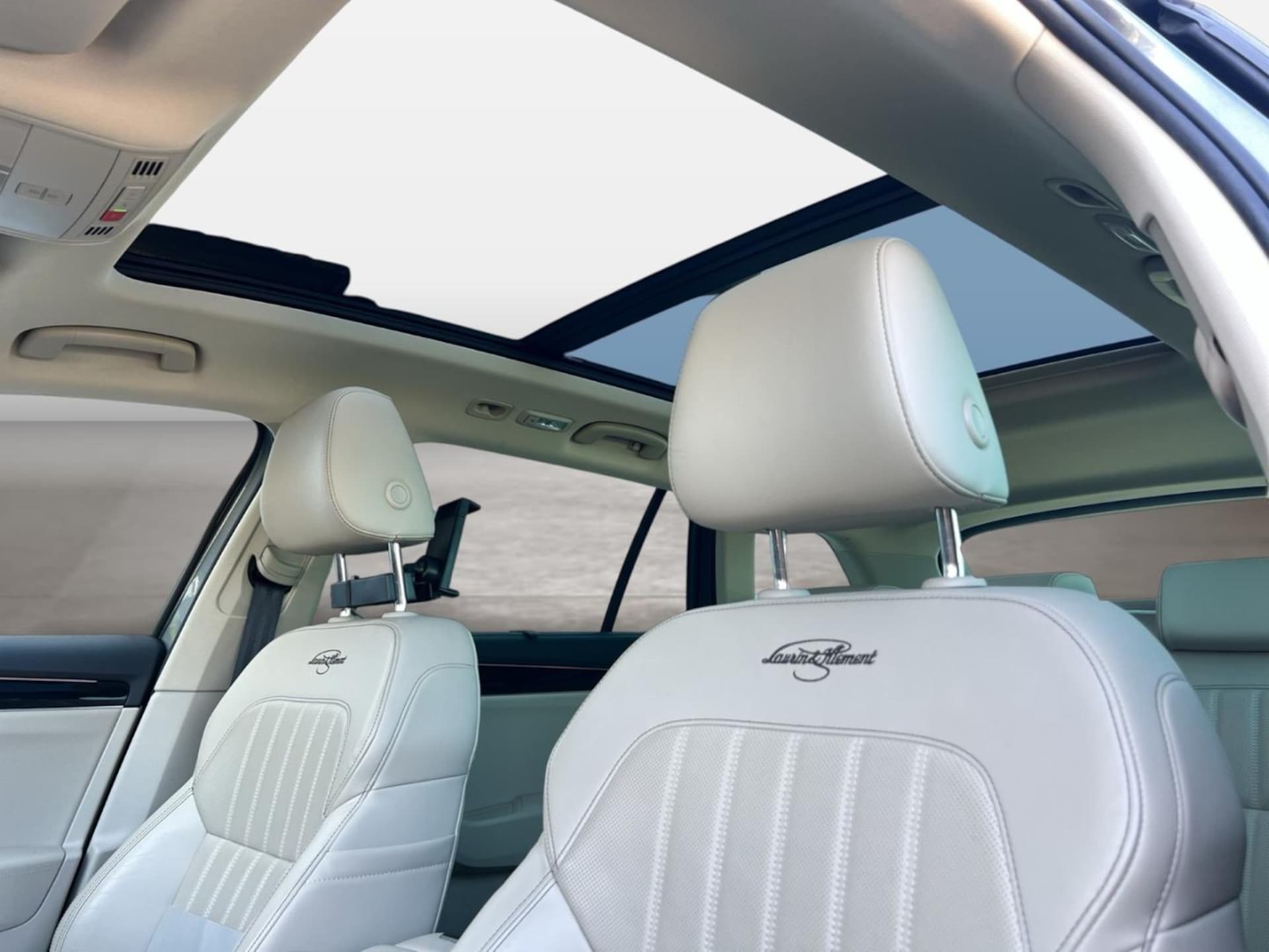 Skoda Superb Combi Laurin & Klement