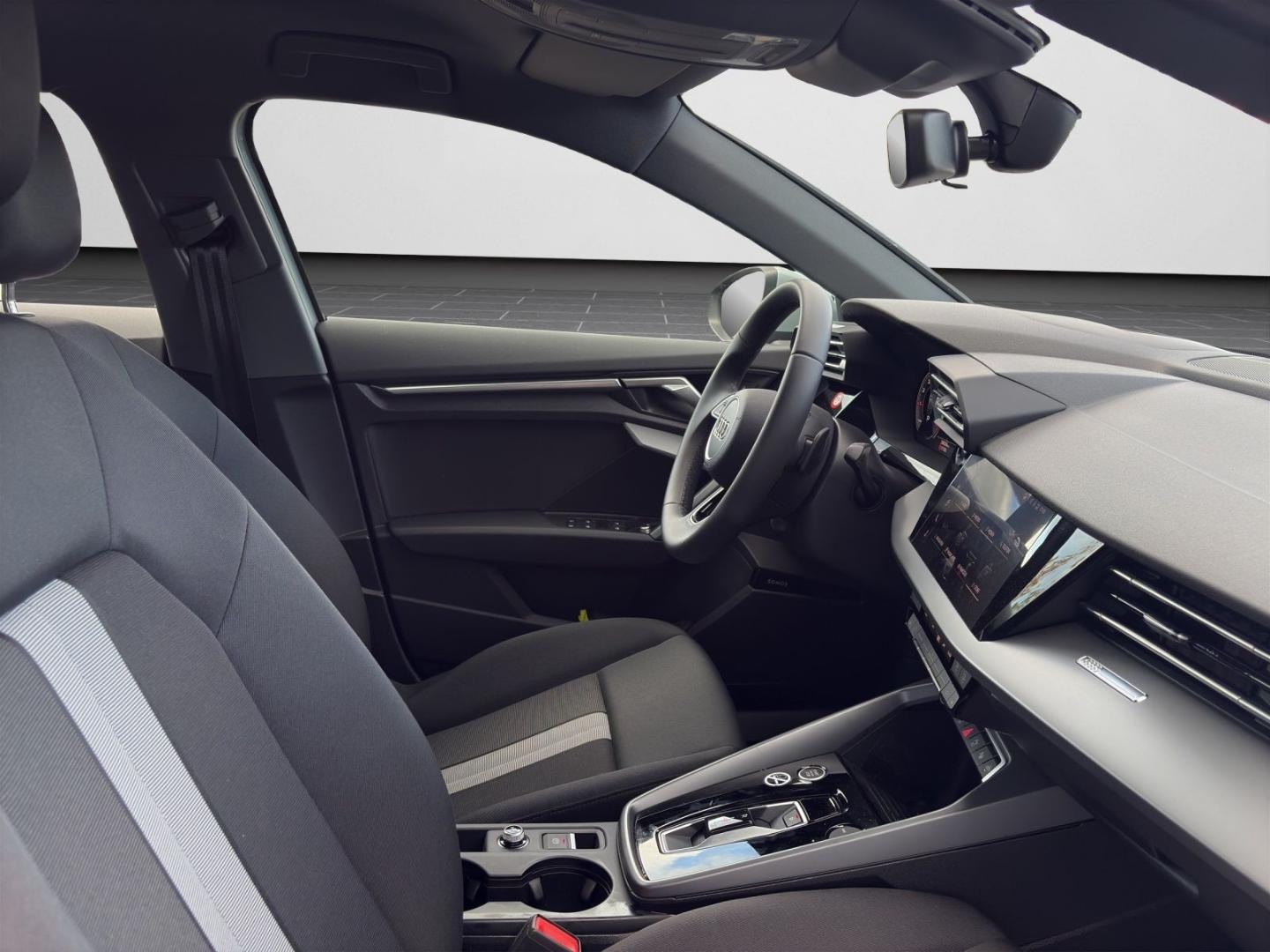 Bild über Audi A3 Sportback TFSI 110 kW S tronic - für weitere Informationen kontaktieren Sie den Audi Partner