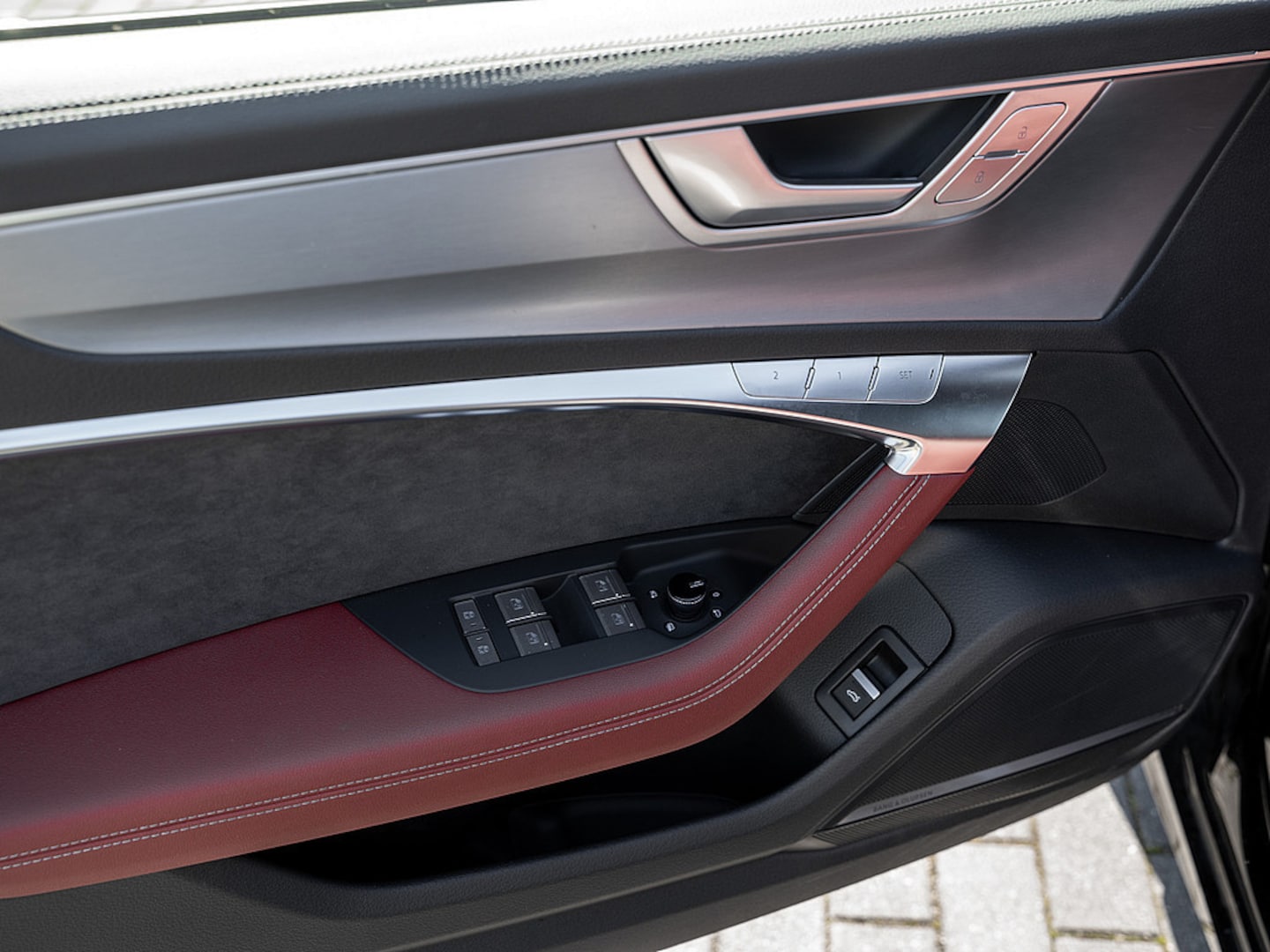 Bild über Audi S6 Avant TDI quattro tiptronic - für weitere Informationen kontaktieren Sie den Audi Partner