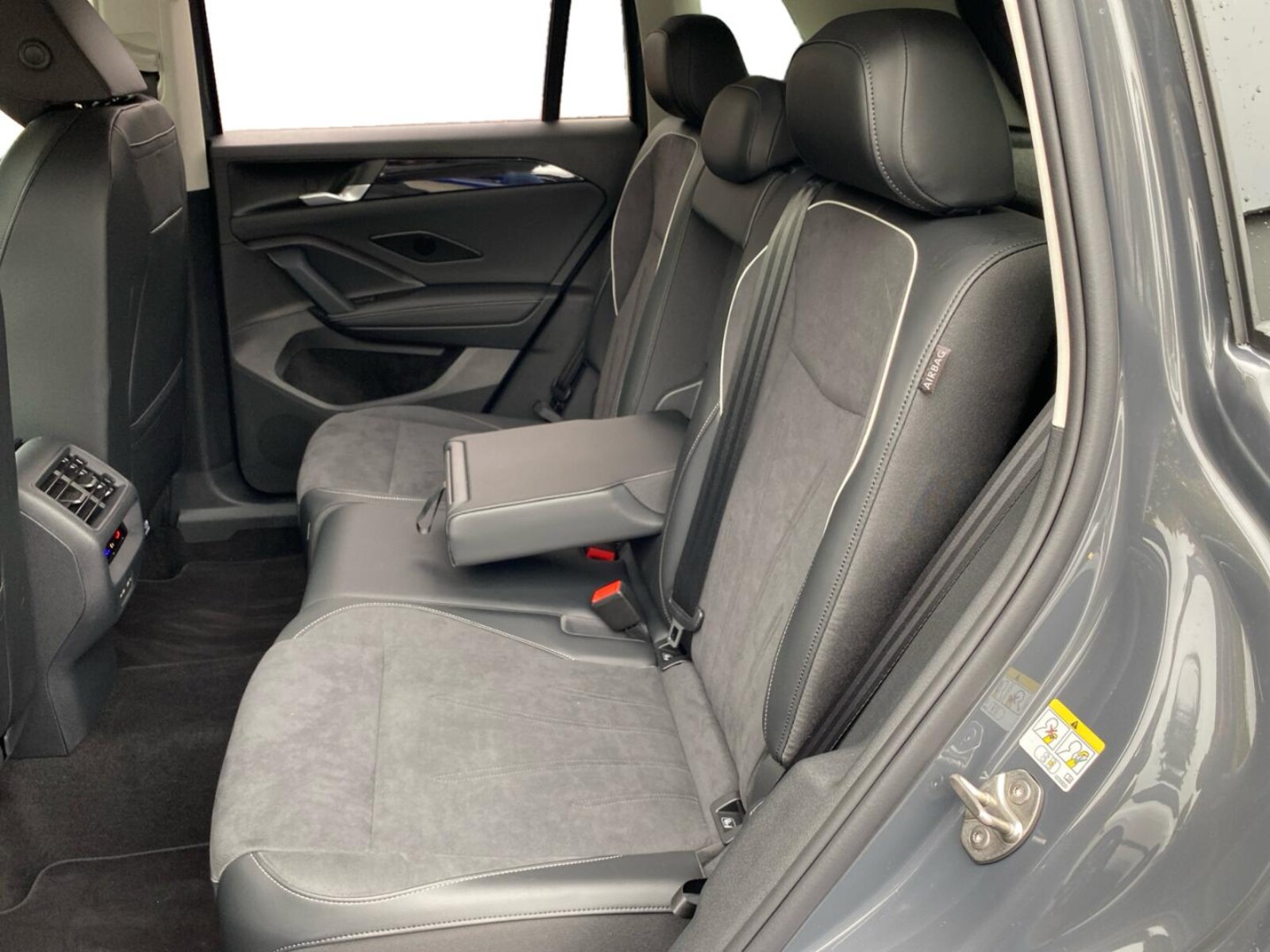 Volkswagen Tiguan – Bild 10