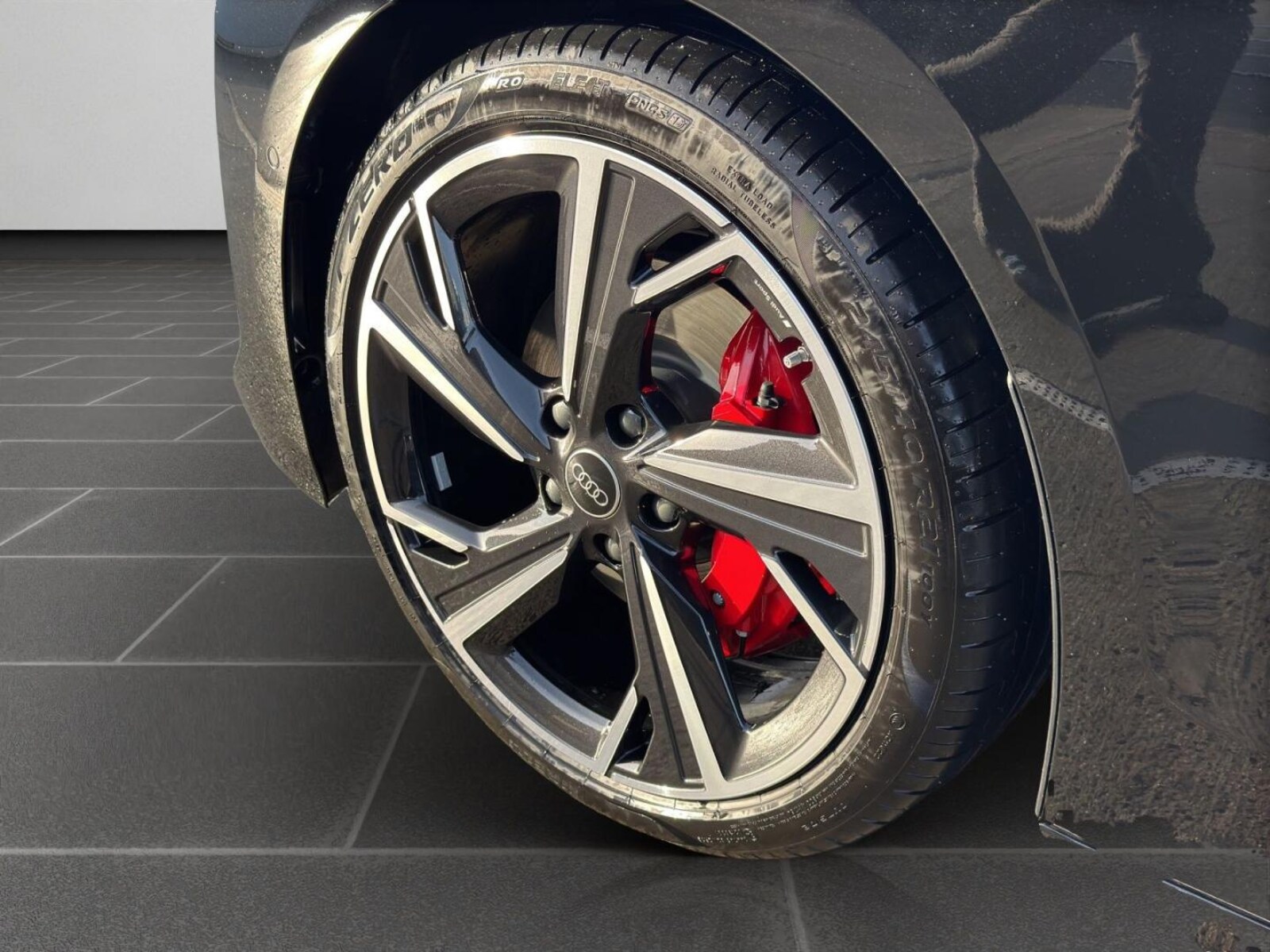 Audi A6 Avant e-tron – Bild 8