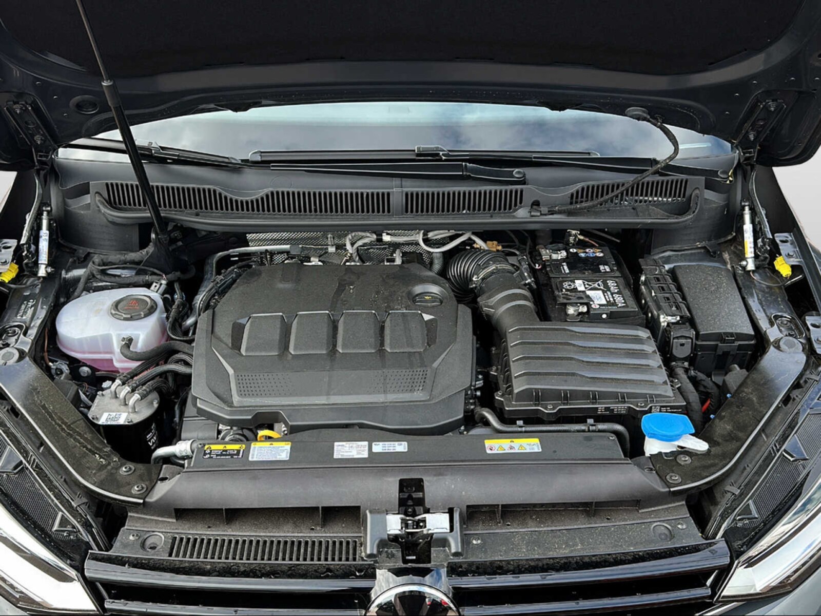 Volkswagen Touran – Bild 16