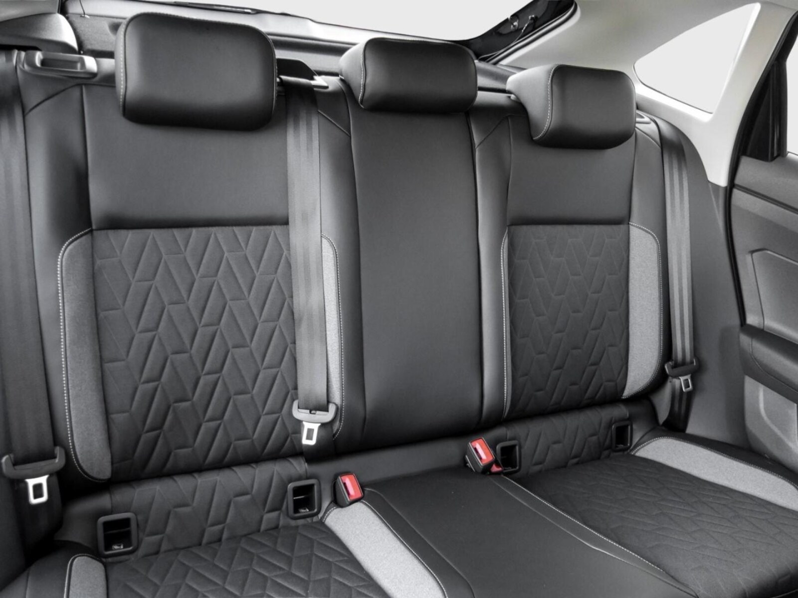 Volkswagen Taigo – Bild 4