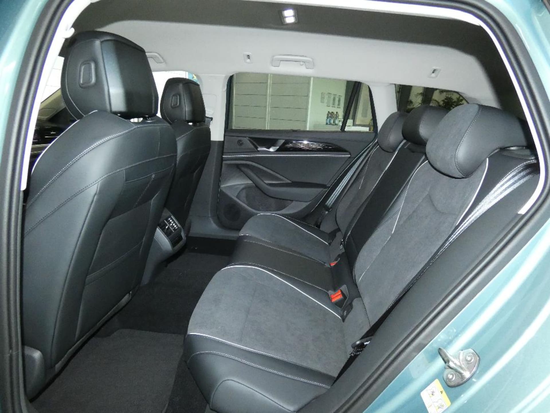 Volkswagen Passat Elegance
