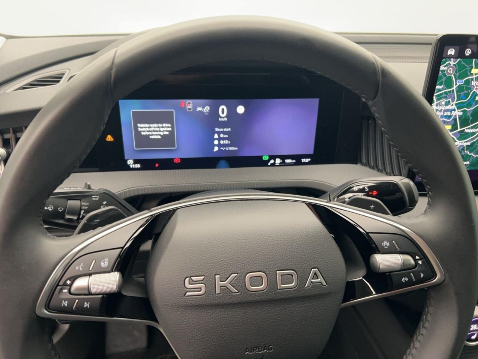 Škoda Superb Combi – Bild 10