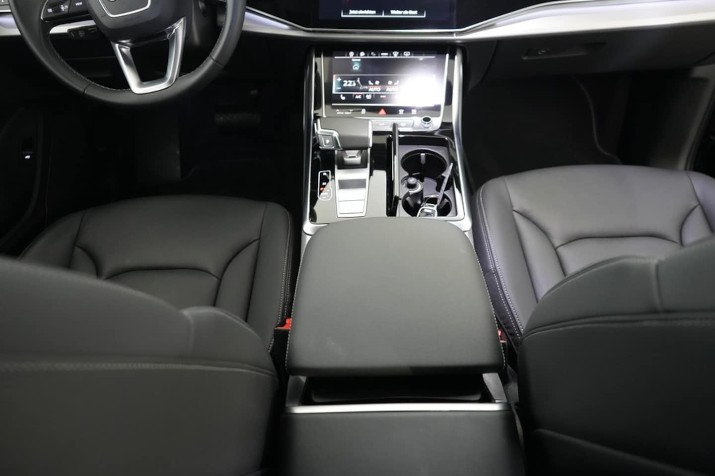 Bild über Audi Q7 SUV S line business TDI quattro 210 kW tiptronic - für weitere Informationen kontaktieren Sie den Audi Partner
