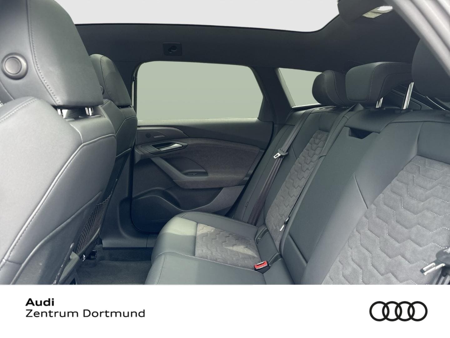 Bild über Audi A6 Avant e-tron e-tron performance - für weitere Informationen kontaktieren Sie den Audi Partner