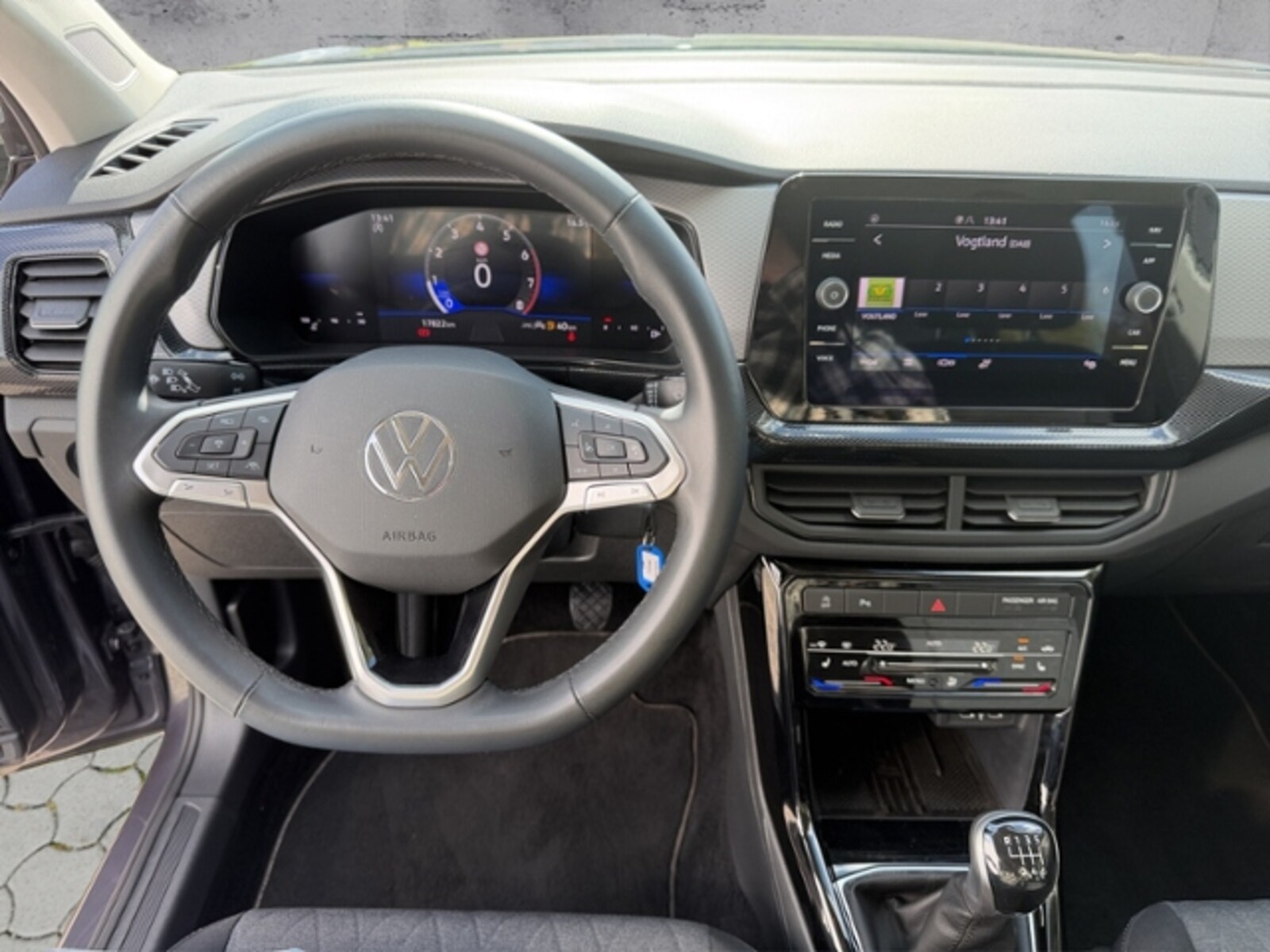 Volkswagen T-Cross – Bild 10