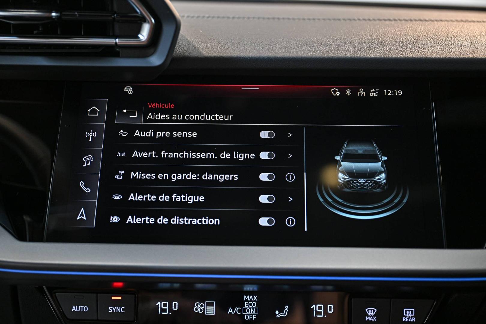 Image about Audi A3 Sportback S line 35 TFSI Hybride 110 kW (150 ch) S tronic