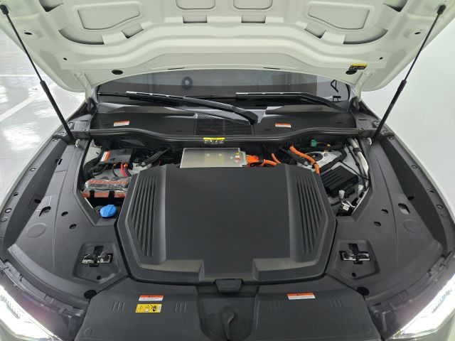 Audi Q8 e-tron 55 quattro kW 7