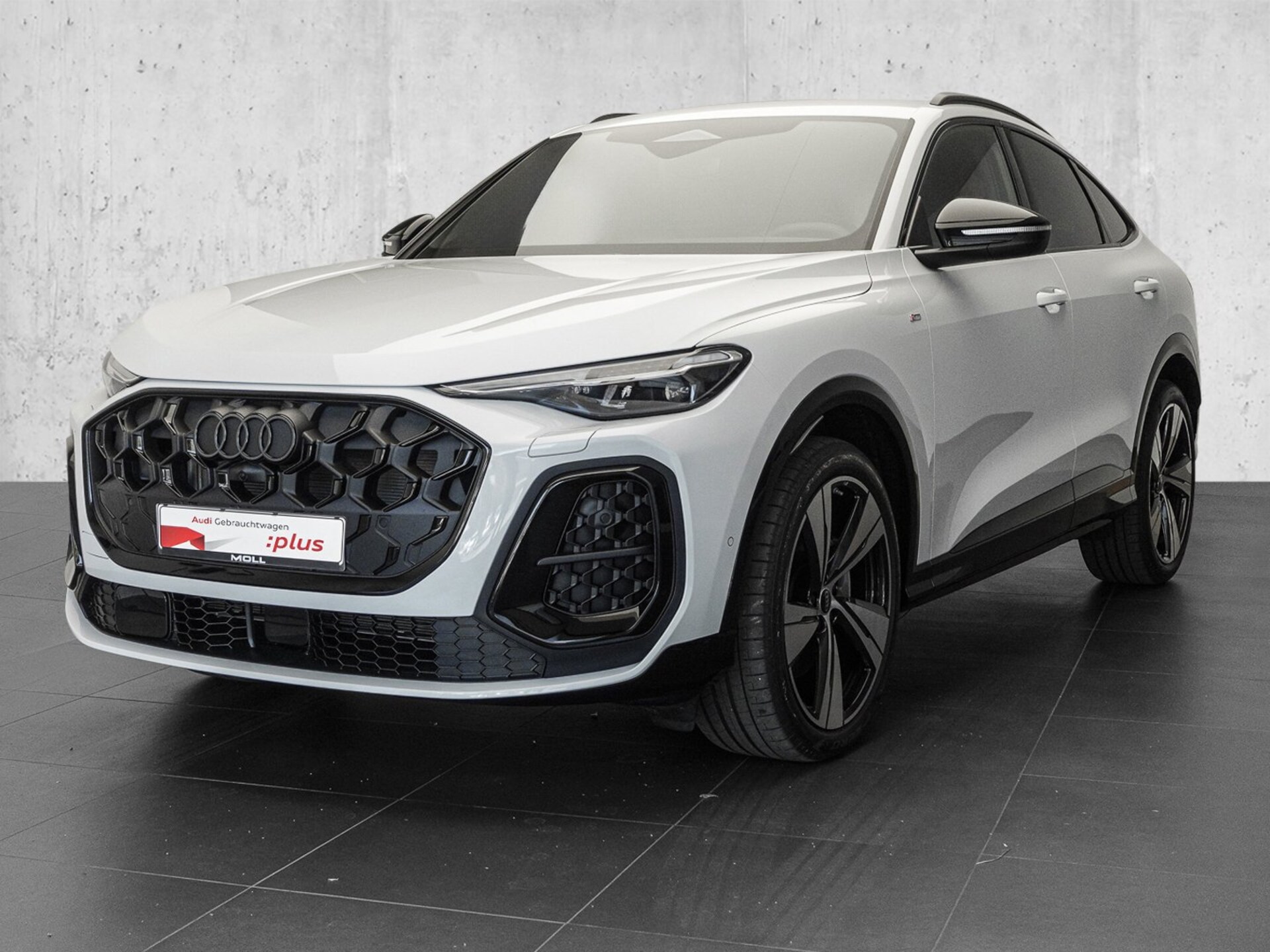 Audi Q5 Sportback edition one