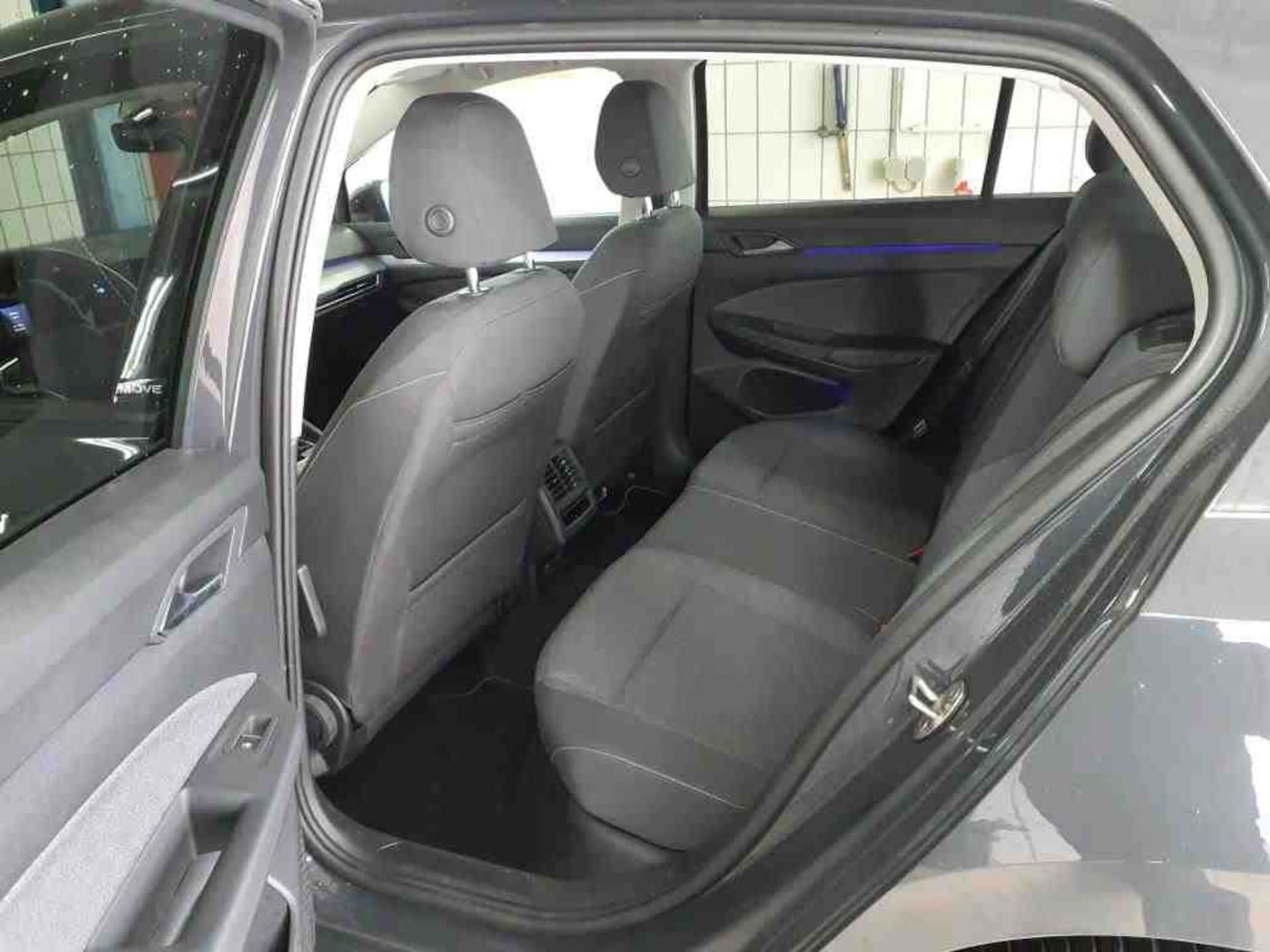 Volkswagen Golf MOVE
