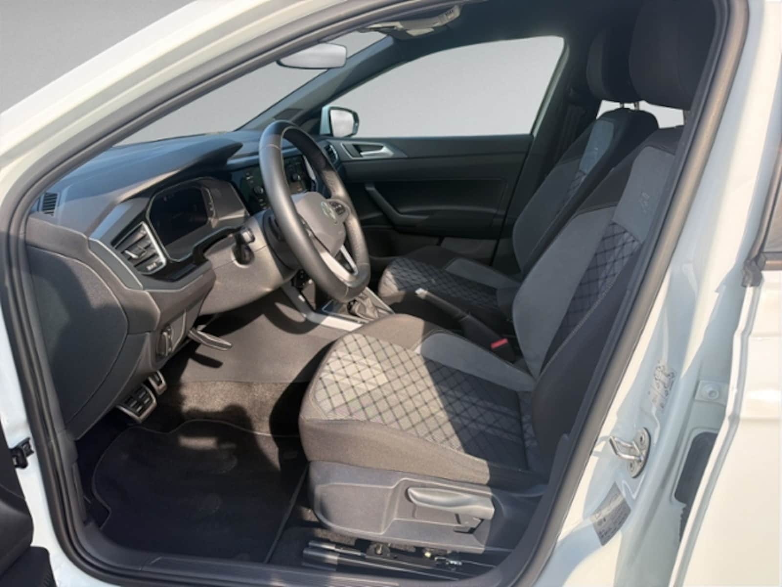 Volkswagen Polo – Bild 8