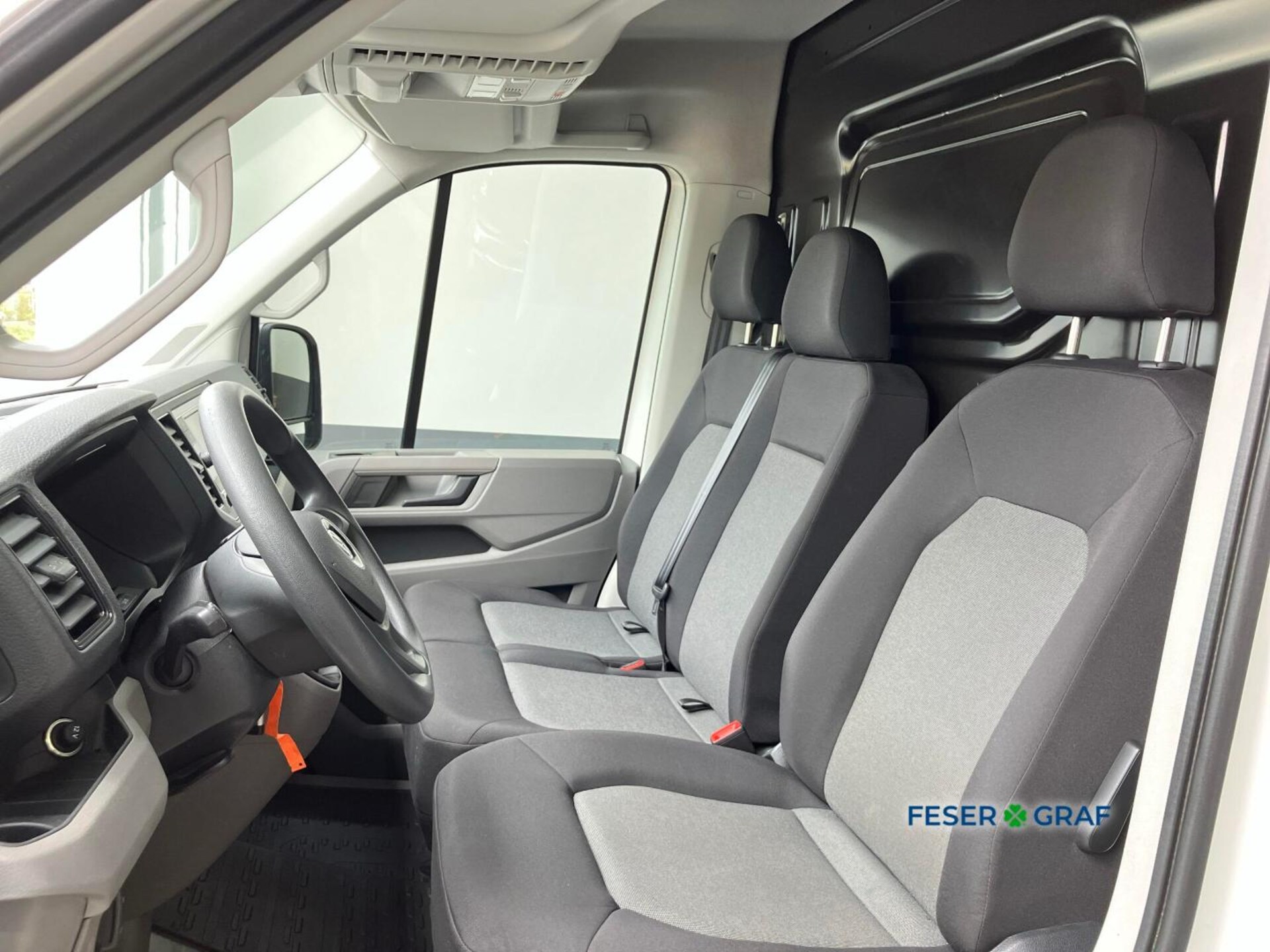 Volkswagen Crafter Kasten langer Radstand
