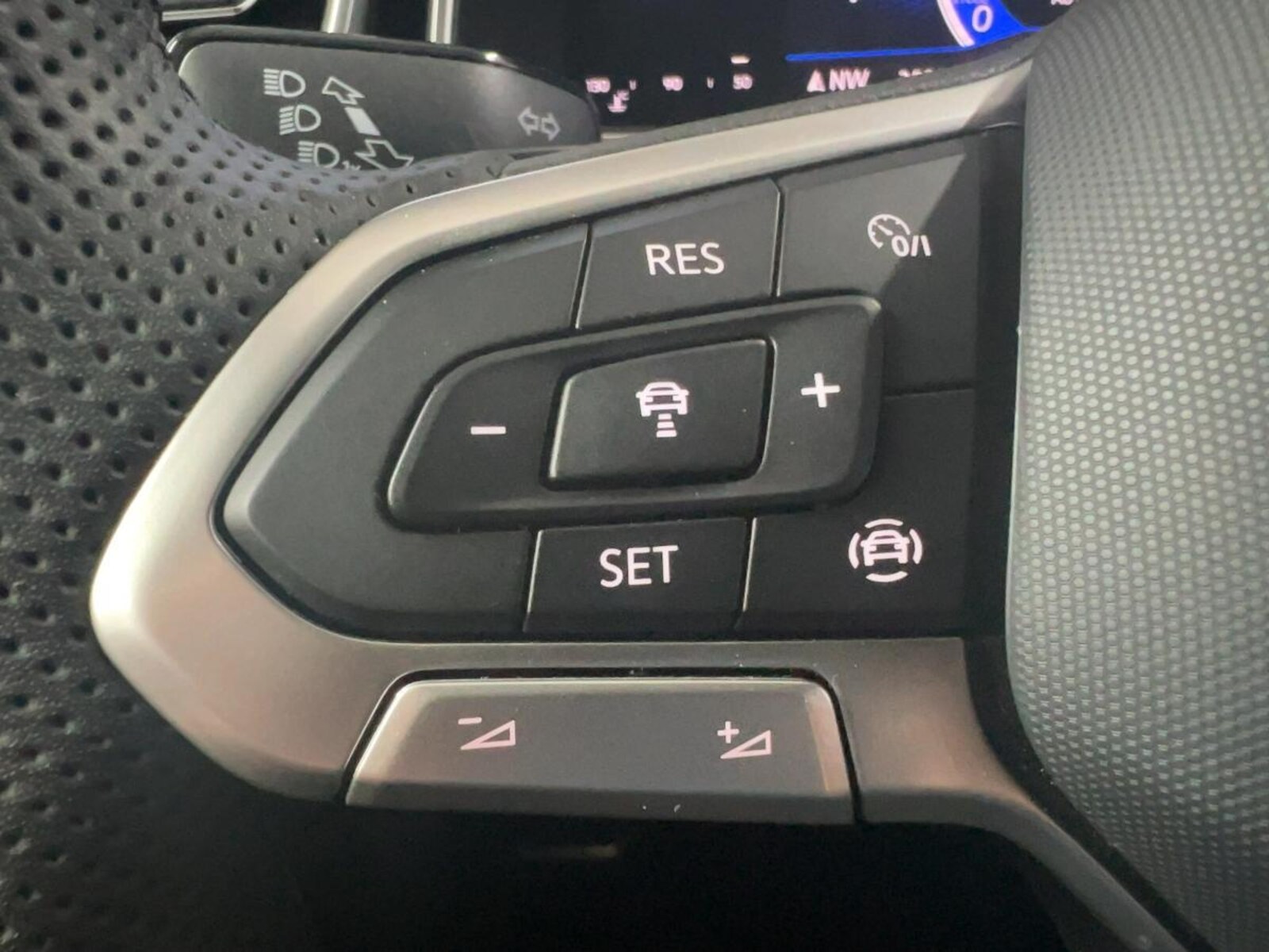 Volkswagen T-Roc – Bild 8