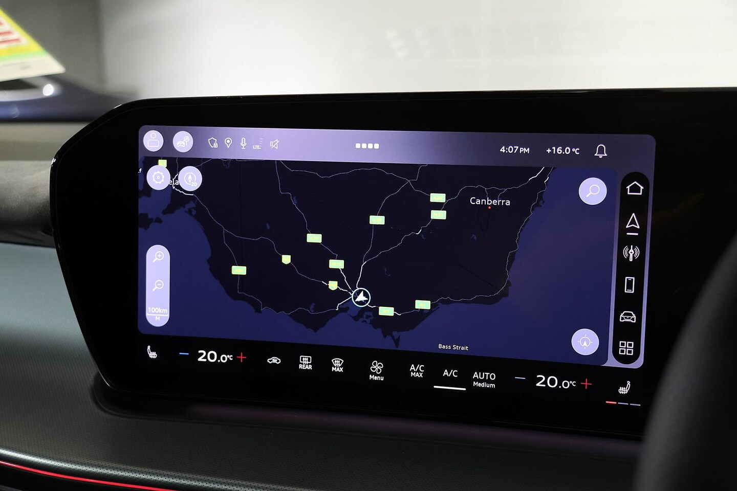 Image about Audi Q3 SUV TFSI quattro 195 kW