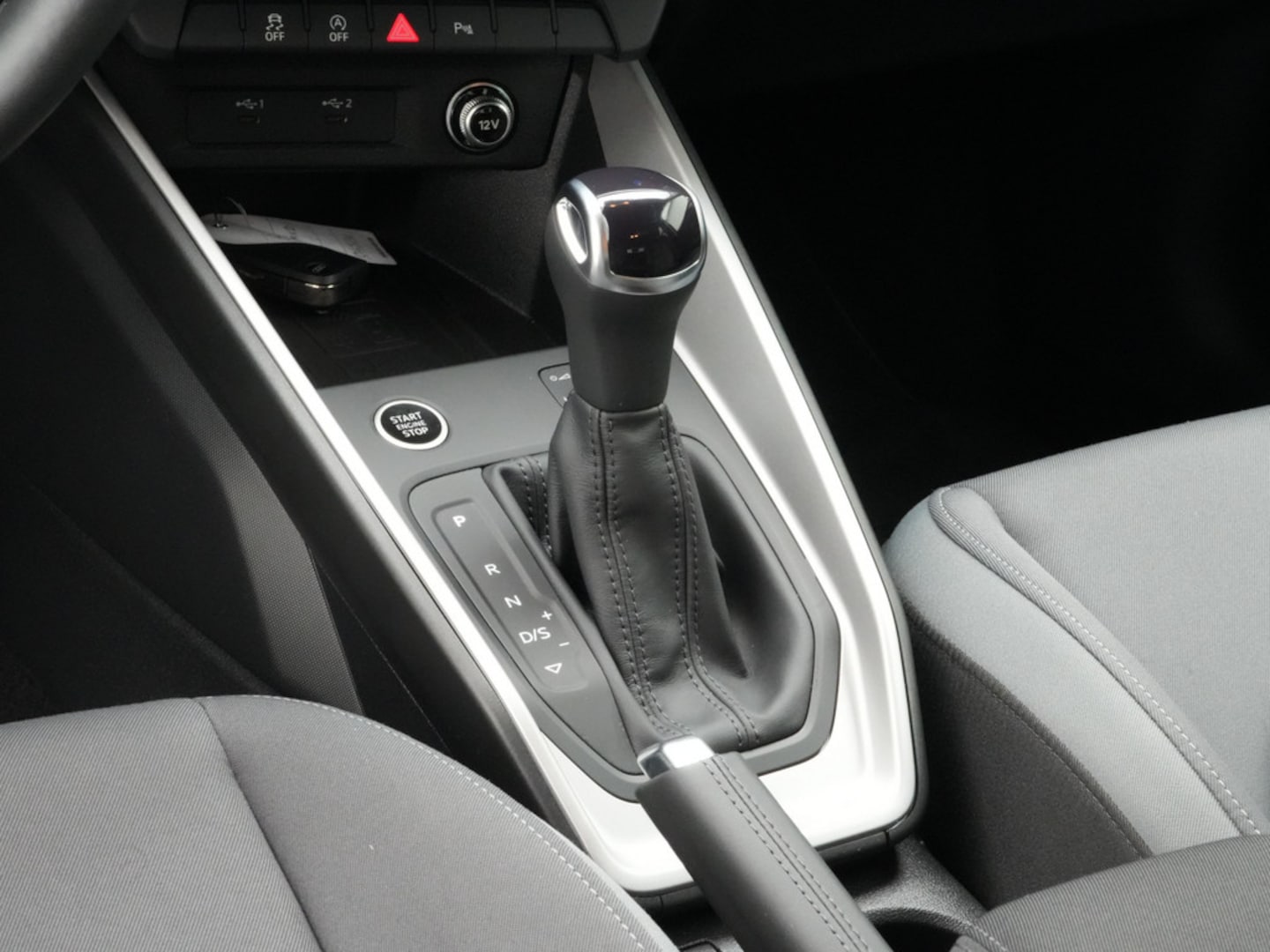 Bild über Audi A1 Sportback S line 35 TFSI S tronic - für weitere Informationen kontaktieren Sie den Audi Partner