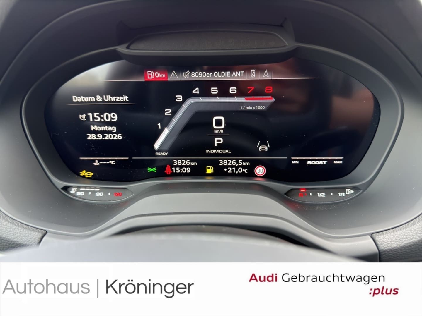 Bild über Audi SQ2 TFSI quattro S tronic - für weitere Informationen kontaktieren Sie den Audi Partner
