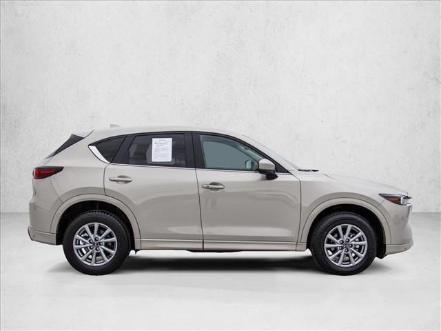 2025 MAZDA CX-5 - Image 4