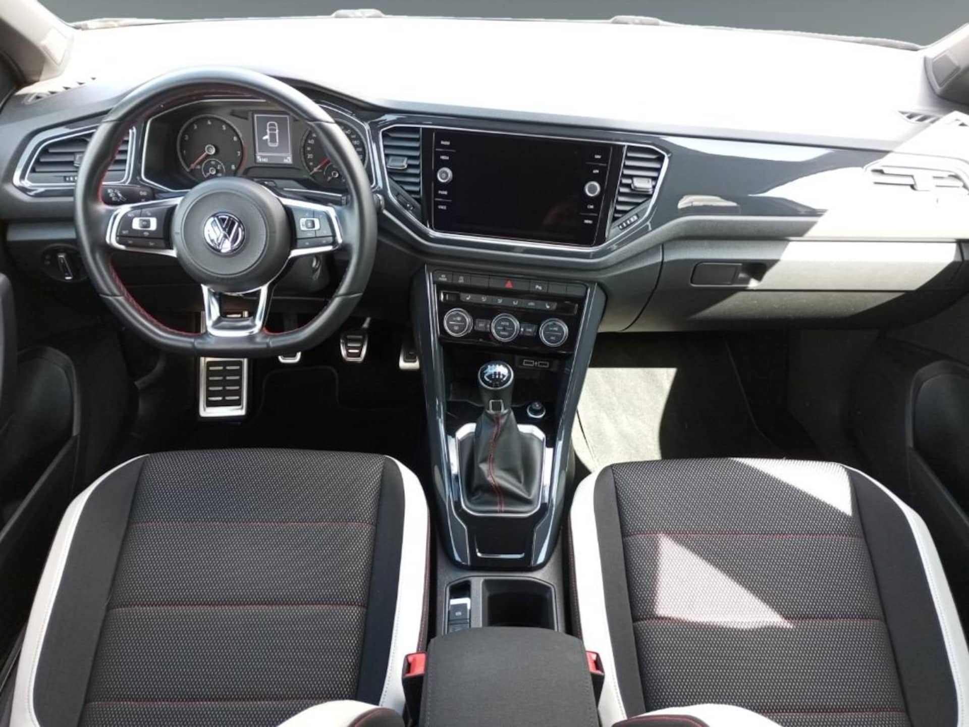 Volkswagen T-Roc Sport