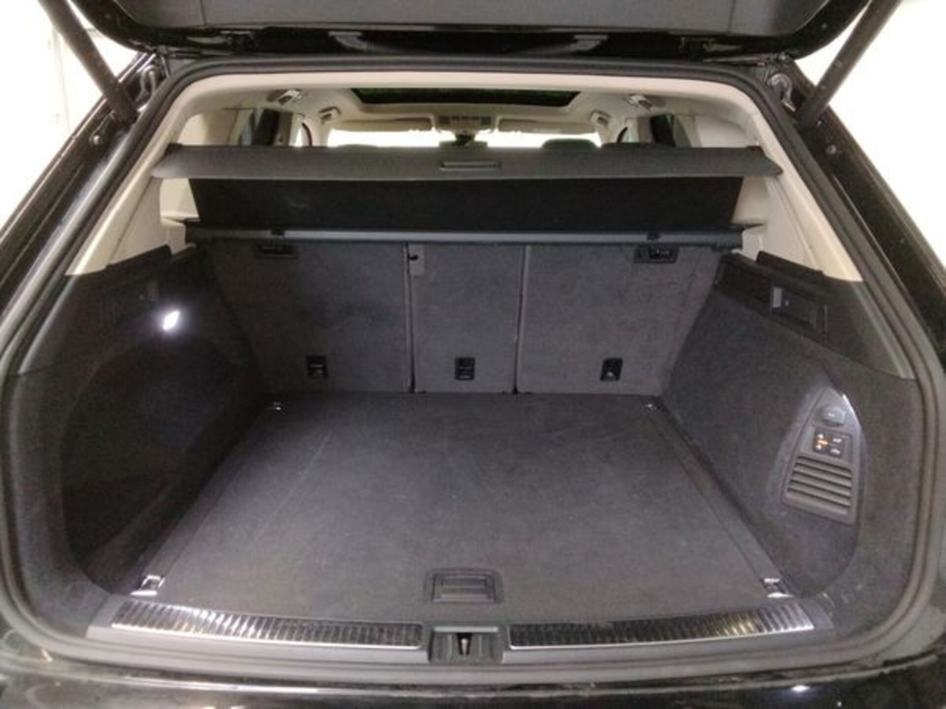 Volkswagen Touareg Elegance