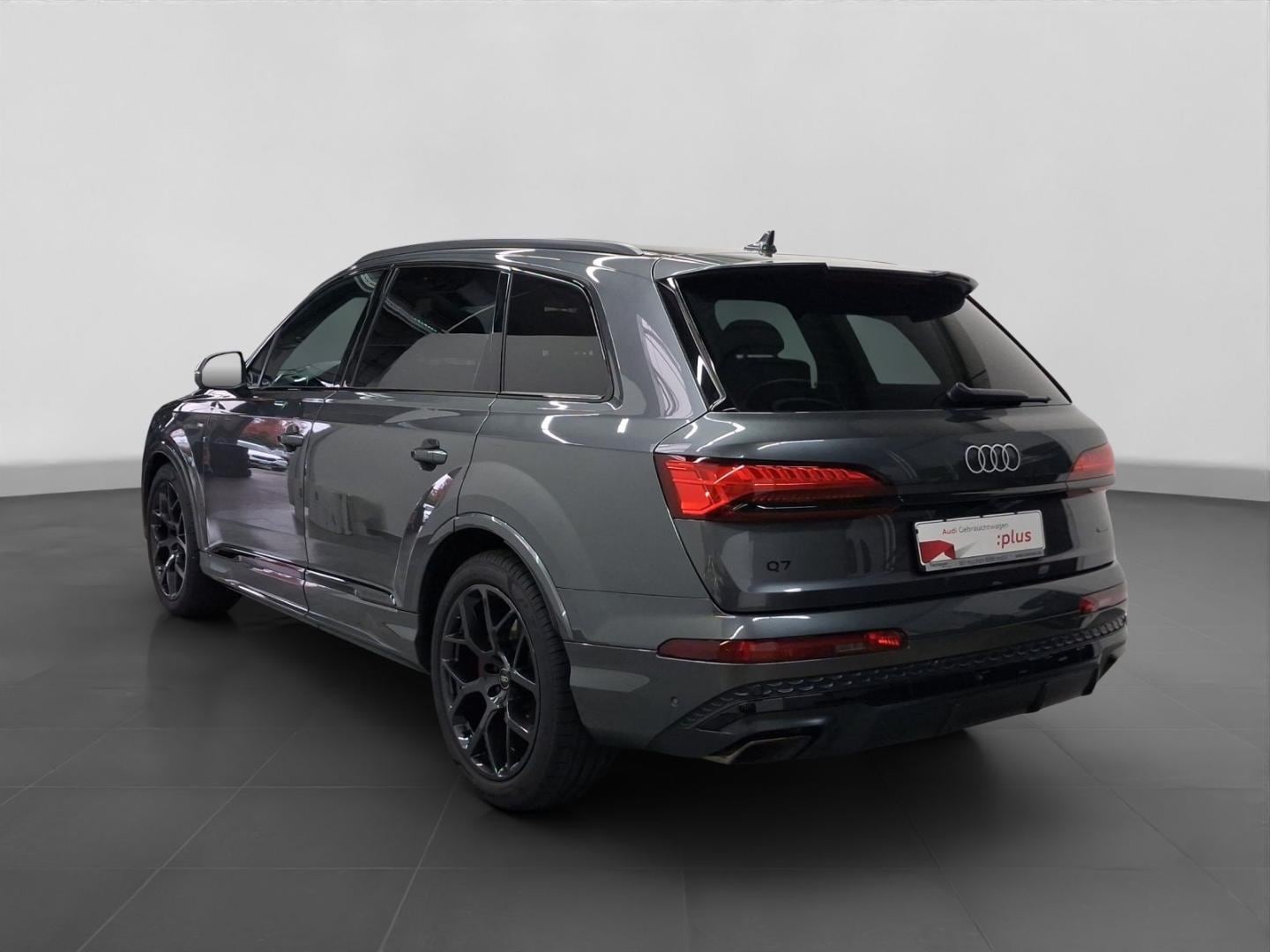 Bild über Audi Q7 SUV S line business TFSI quattro 250 kW tiptronic - für weitere Informationen kontaktieren Sie den Audi Partner