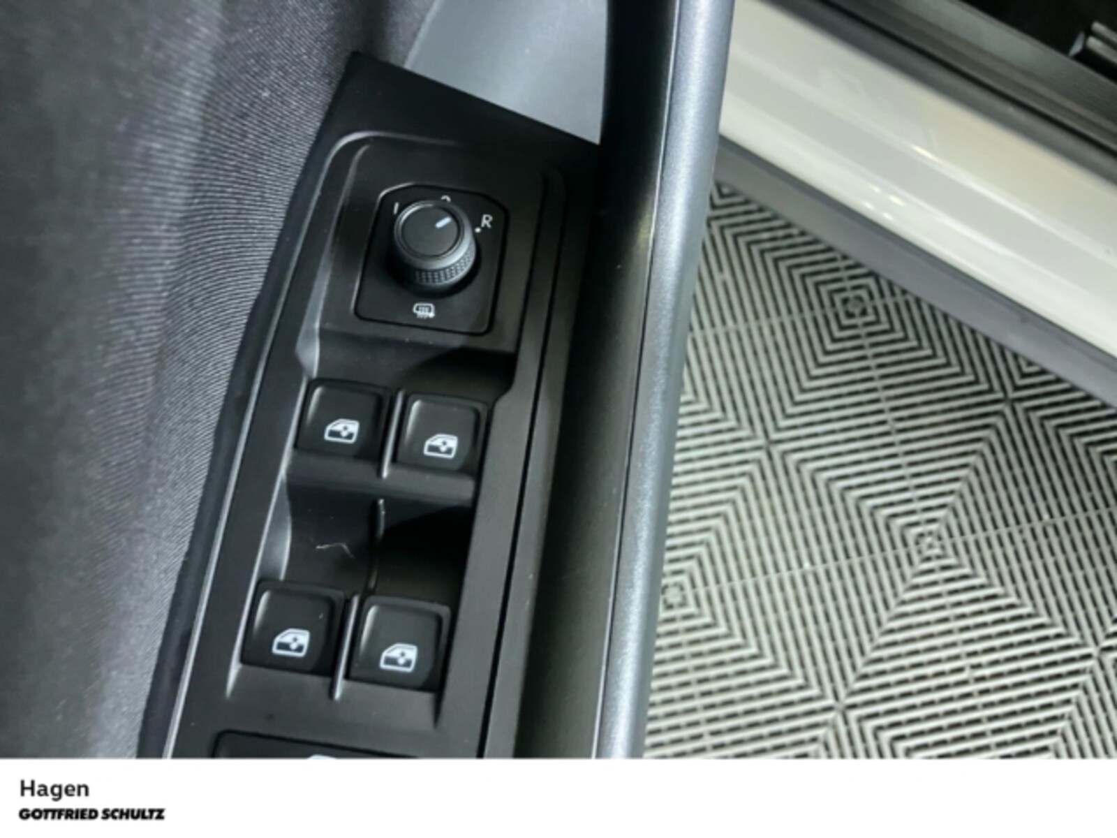 Volkswagen T-Roc – Bild 9