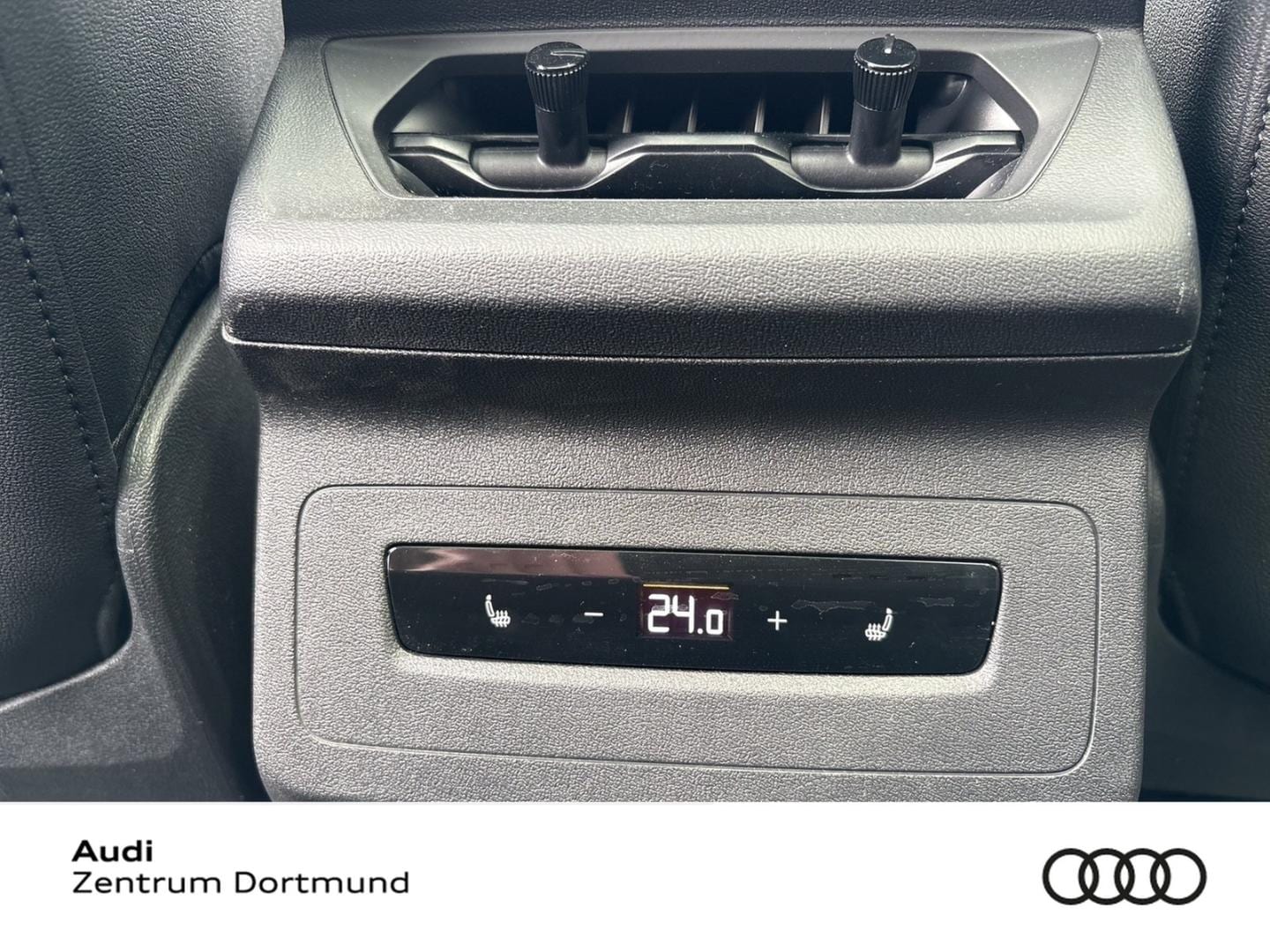 Bild über Audi A6 Avant e-tron e-tron performance - für weitere Informationen kontaktieren Sie den Audi Partner