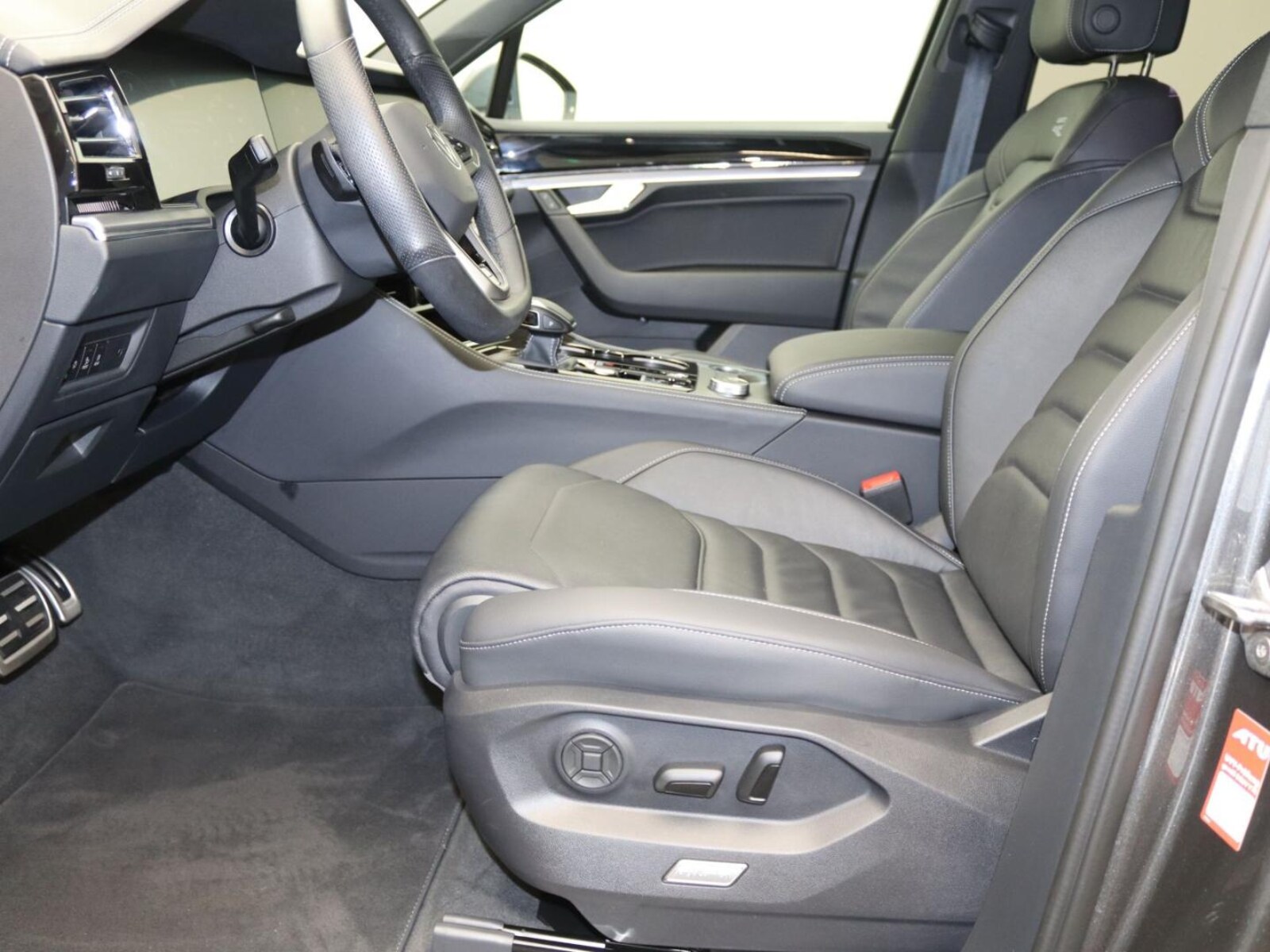 Volkswagen Touareg – Bild 14