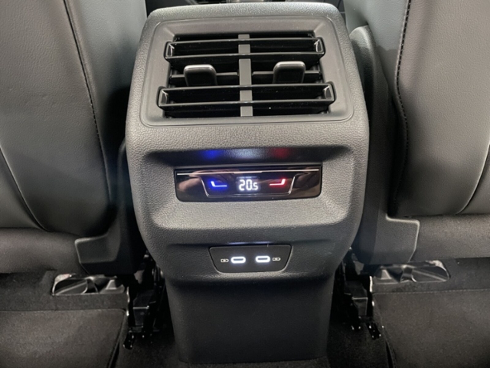 Volkswagen Tiguan – Bild 11
