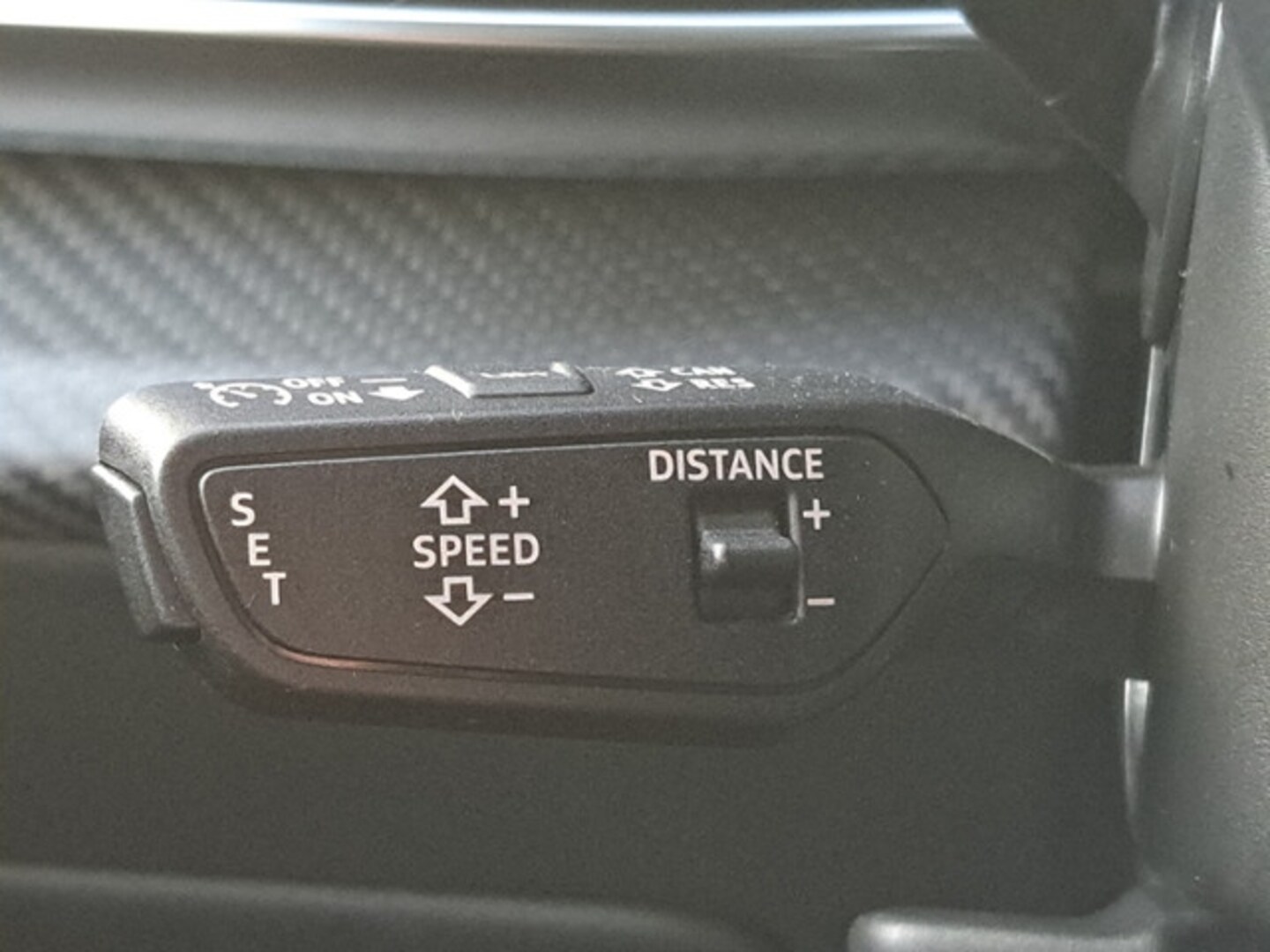 Bild über Audi Q8 SUV 55 TFSI quattro tiptronic - für weitere Informationen kontaktieren Sie den Audi Partner