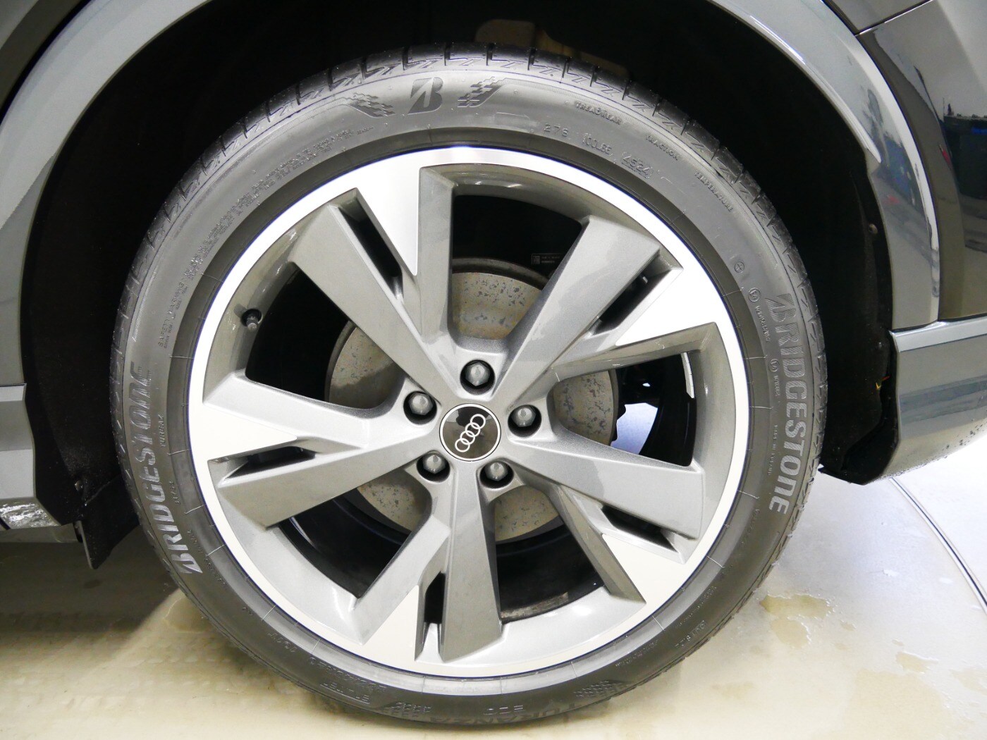 Image about Audi Q4 e-tron 40 e-tron