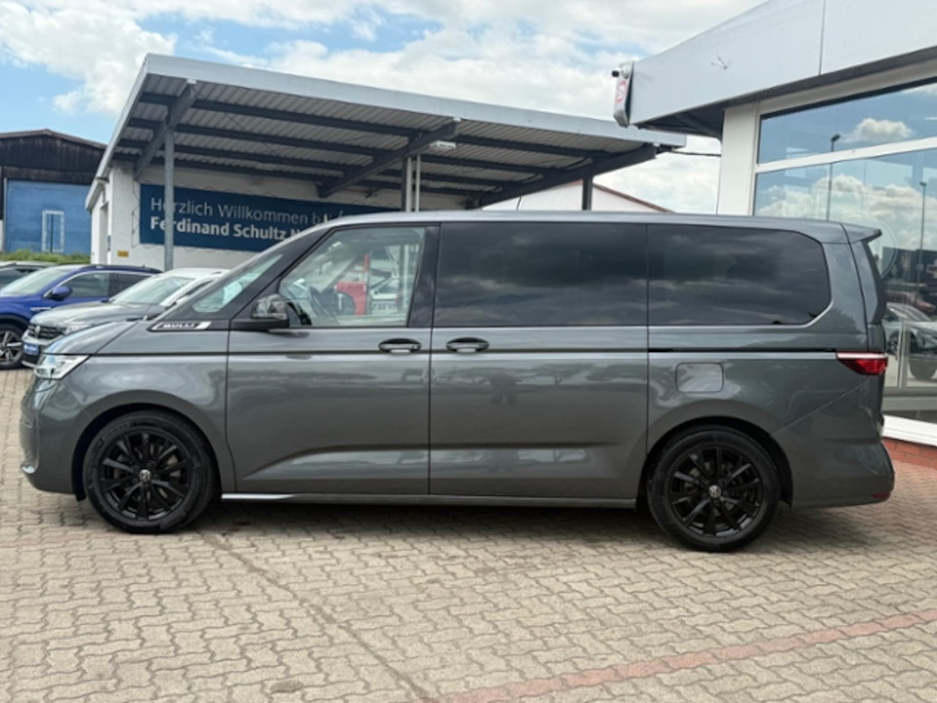 Volkswagen Multivan Langversion Life