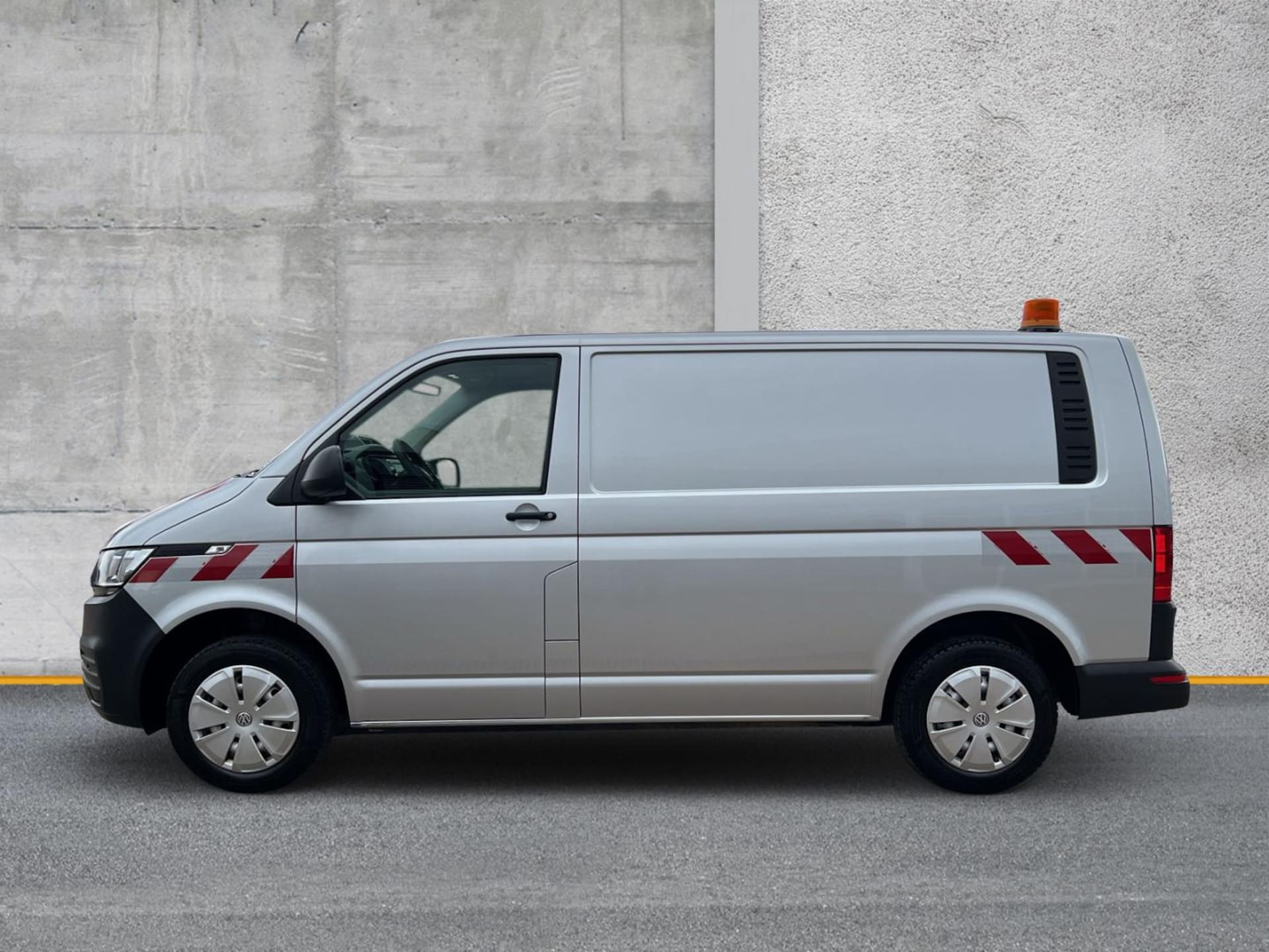 Volkswagen T6.1 Transporter Kasten kurzer Radstand